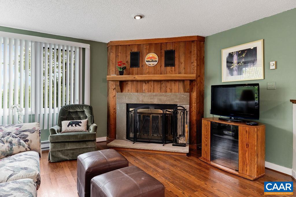 2123 FAIRWAY WOODS, WINTERGREEN, Virginia 22967, 2 Bedrooms Bedrooms, ,2 BathroomsBathrooms,Residential,For sale,2123 FAIRWAY WOODS,664654 MLS # 664654