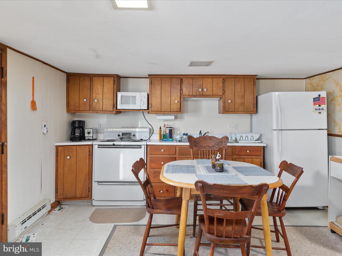772 KAUFFMANS MILL RD, LURAY, Virginia 22835, 3 Bedrooms Bedrooms, ,2 BathroomsBathrooms,Residential,For sale,772 KAUFFMANS MILL RD,VAPA2004918 MLS # VAPA2004918