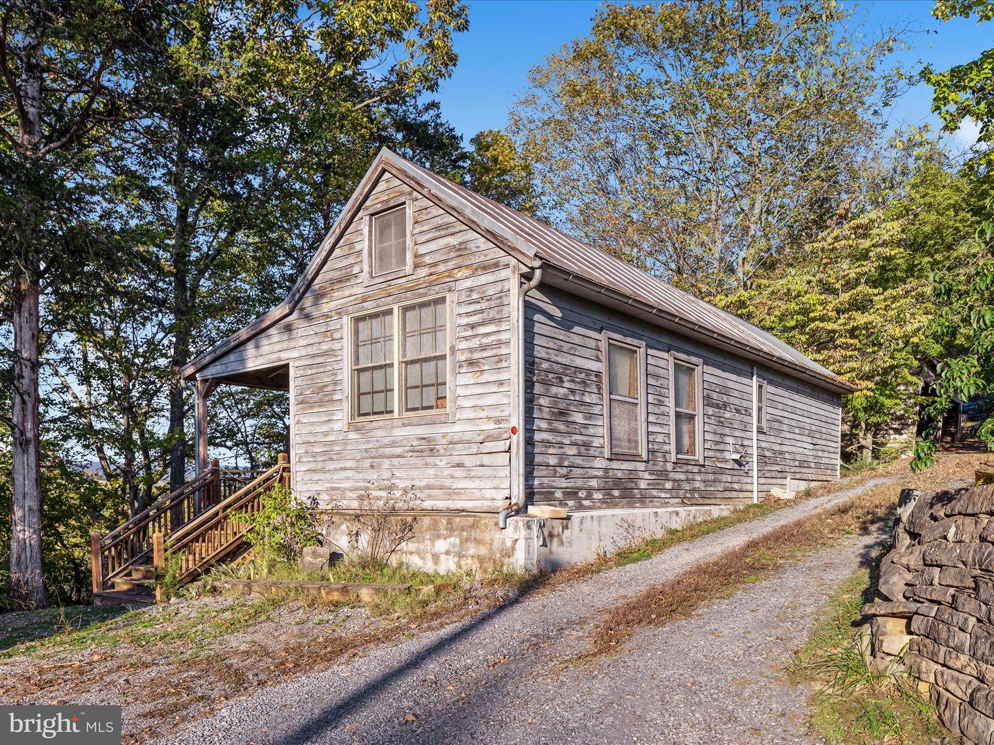 772 KAUFFMANS MILL RD, LURAY, Virginia 22835, 3 Bedrooms Bedrooms, ,2 BathroomsBathrooms,Residential,For sale,772 KAUFFMANS MILL RD,VAPA2004918 MLS # VAPA2004918