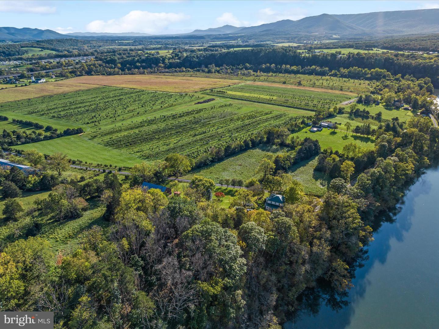 772 KAUFFMANS MILL RD, LURAY, Virginia 22835, 3 Bedrooms Bedrooms, ,2 BathroomsBathrooms,Residential,For sale,772 KAUFFMANS MILL RD,VAPA2004918 MLS # VAPA2004918