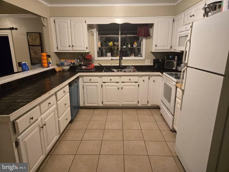 208 WILSON CV, STAFFORD, Virginia 22554, 4 Bedrooms Bedrooms, 4 Rooms Rooms,2 BathroomsBathrooms,Residential,For sale,208 WILSON CV,VAST2038984 MLS # VAST2038984