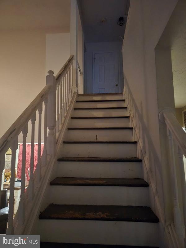 208 WILSON CV, STAFFORD, Virginia 22554, 4 Bedrooms Bedrooms, 4 Rooms Rooms,2 BathroomsBathrooms,Residential,For sale,208 WILSON CV,VAST2038984 MLS # VAST2038984