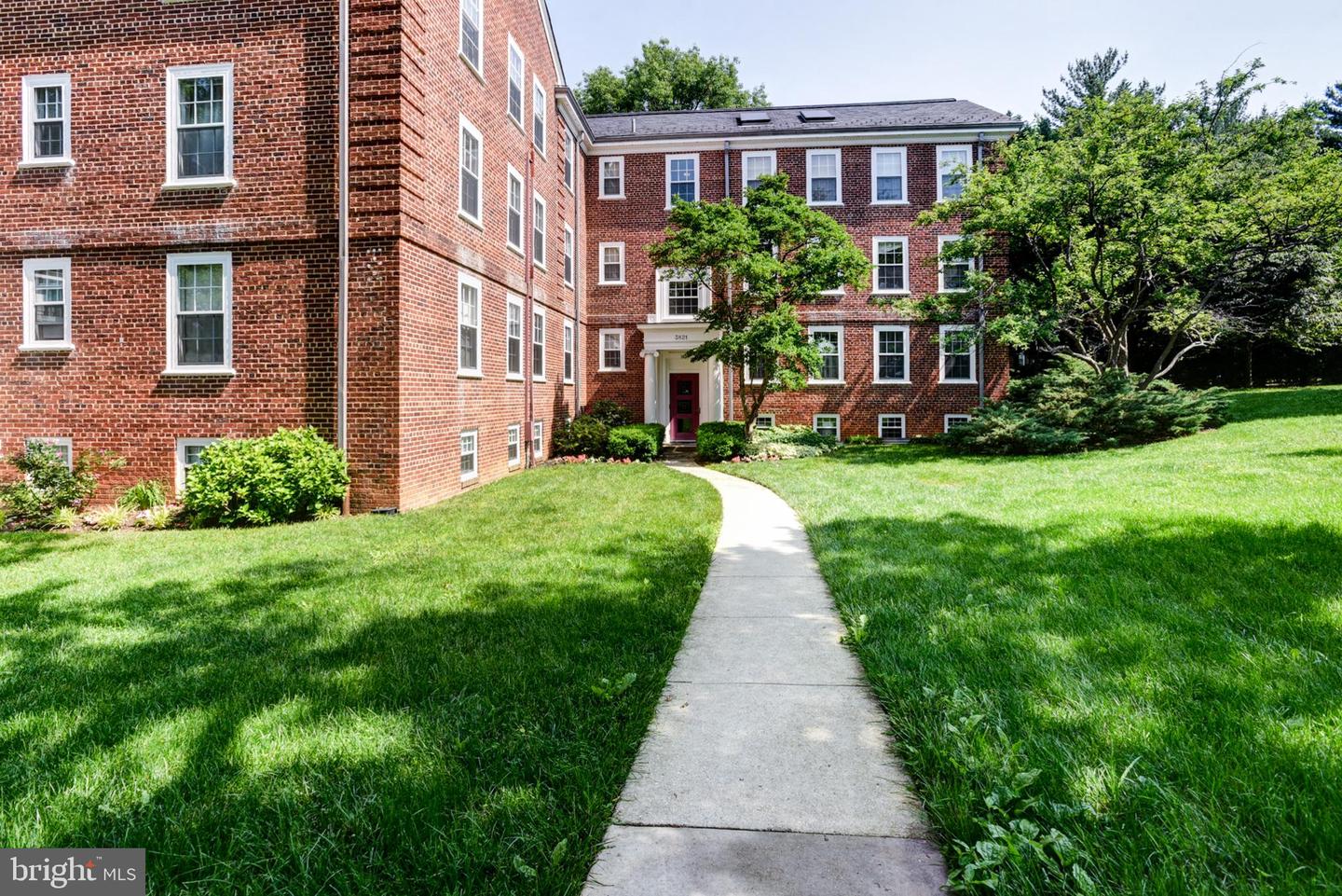 3821 NEWARK ST NW #B440, WASHINGTON, District Of Columbia 20016, 2 Bedrooms Bedrooms, ,2 BathroomsBathrooms,Residential,For sale,3821 NEWARK ST NW #B440,DCDC2201416 MLS # DCDC2201416