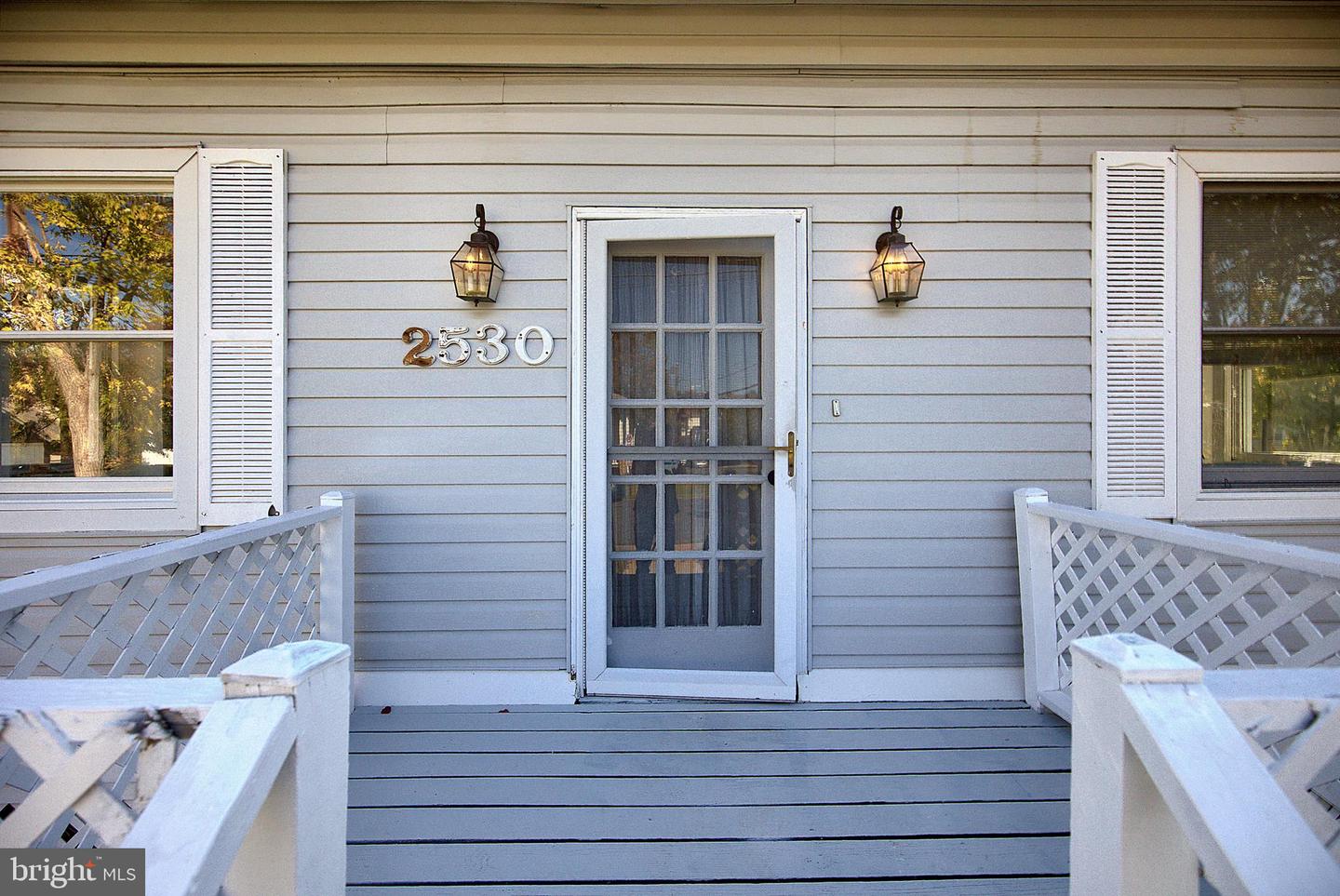 2530 18TH ST N, ARLINGTON, Virginia 22201, 4 Bedrooms Bedrooms, ,3 BathroomsBathrooms,Residential,For sale,2530 18TH ST N,VAAR2057860 MLS # VAAR2057860