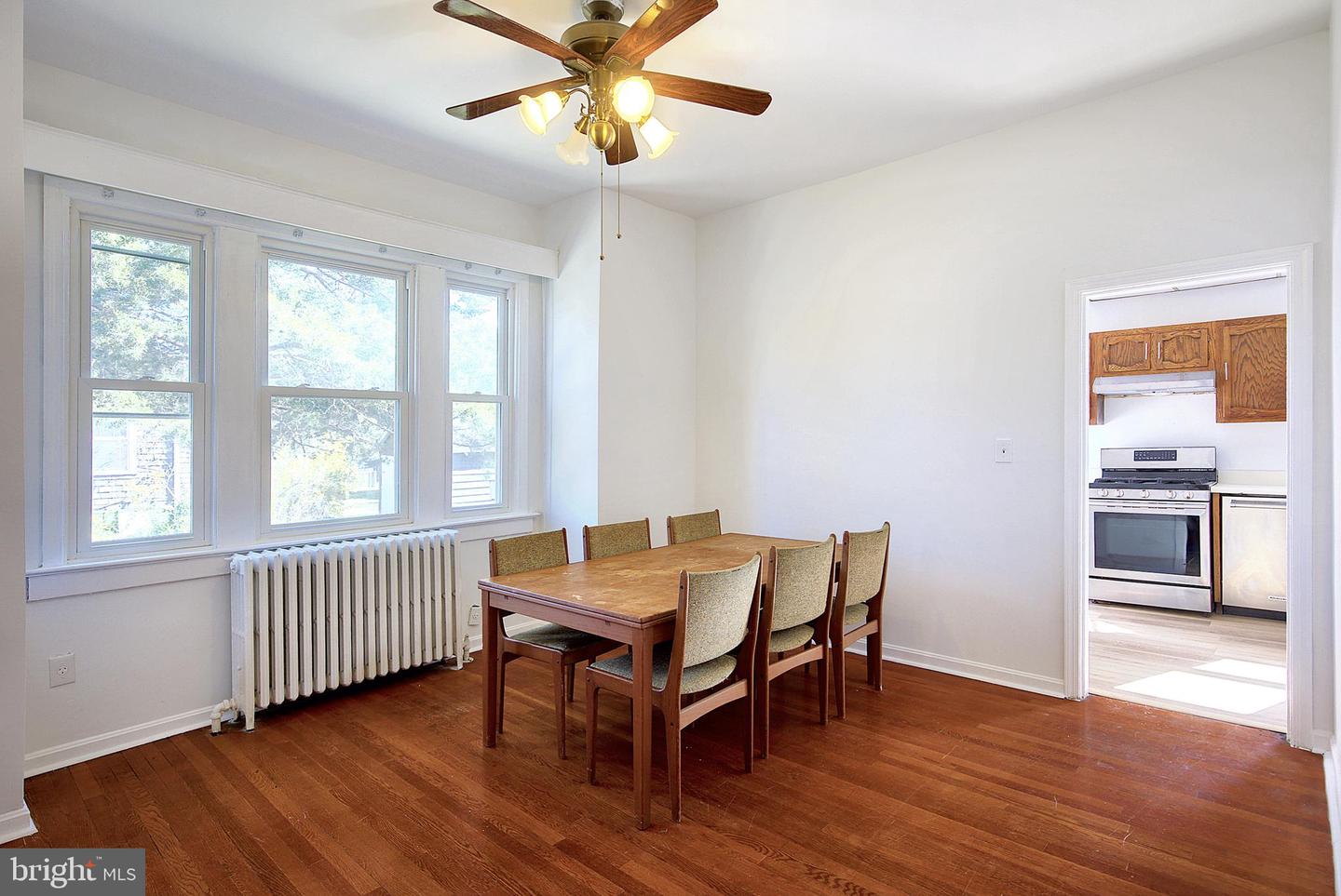 2530 18TH ST N, ARLINGTON, Virginia 22201, 4 Bedrooms Bedrooms, ,3 BathroomsBathrooms,Residential,For sale,2530 18TH ST N,VAAR2057860 MLS # VAAR2057860