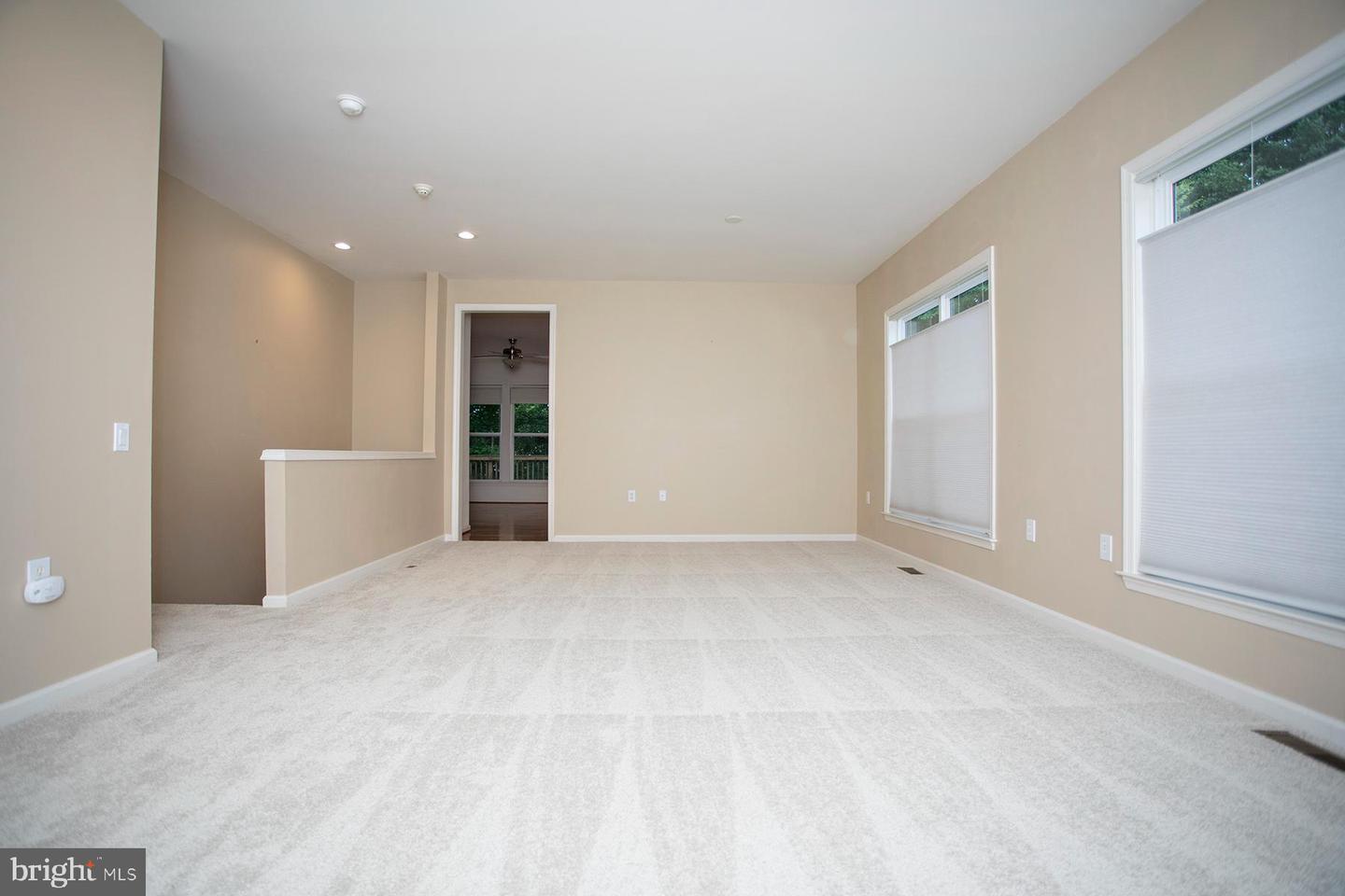 30 DAYTON CIR, FREDERICKSBURG, Virginia 22406, 3 Bedrooms Bedrooms, ,2 BathroomsBathrooms,Residential,For sale,30 DAYTON CIR,VAST2039008 MLS # VAST2039008