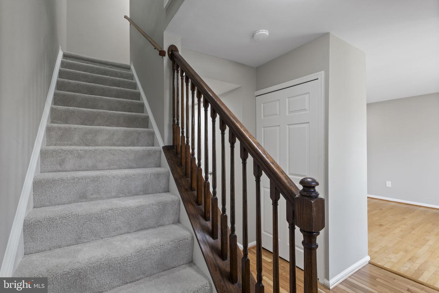 941 SHERWOOD CT, STERLING, Virginia 20164, 4 Bedrooms Bedrooms, ,2 BathroomsBathrooms,Residential,For sale,941 SHERWOOD CT,VALO2097294 MLS # VALO2097294
