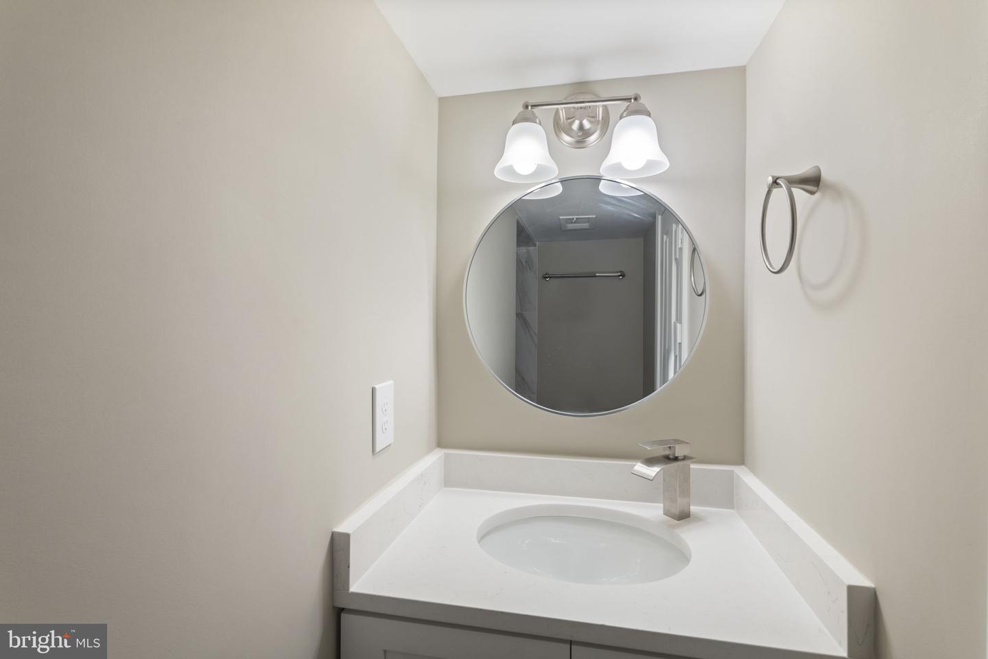 941 SHERWOOD CT, STERLING, Virginia 20164, 4 Bedrooms Bedrooms, ,2 BathroomsBathrooms,Residential,For sale,941 SHERWOOD CT,VALO2097294 MLS # VALO2097294
