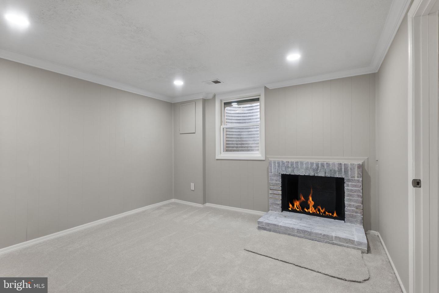 941 SHERWOOD CT, STERLING, Virginia 20164, 4 Bedrooms Bedrooms, ,2 BathroomsBathrooms,Residential,For sale,941 SHERWOOD CT,VALO2097294 MLS # VALO2097294