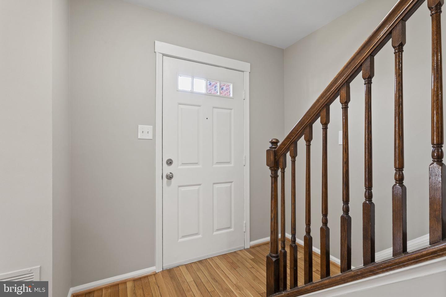 941 SHERWOOD CT, STERLING, Virginia 20164, 4 Bedrooms Bedrooms, ,2 BathroomsBathrooms,Residential,For sale,941 SHERWOOD CT,VALO2097294 MLS # VALO2097294