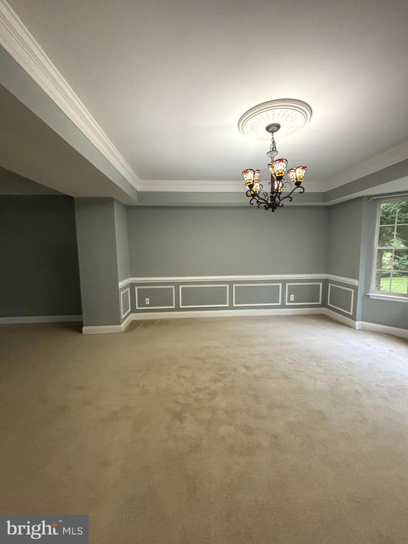 13592 DEN HOLLOW CT, MANASSAS, Virginia 20112, 6 Bedrooms Bedrooms, ,3 BathroomsBathrooms,Residential,For sale,13592 DEN HOLLOW CT,VAPW2095094 MLS # VAPW2095094