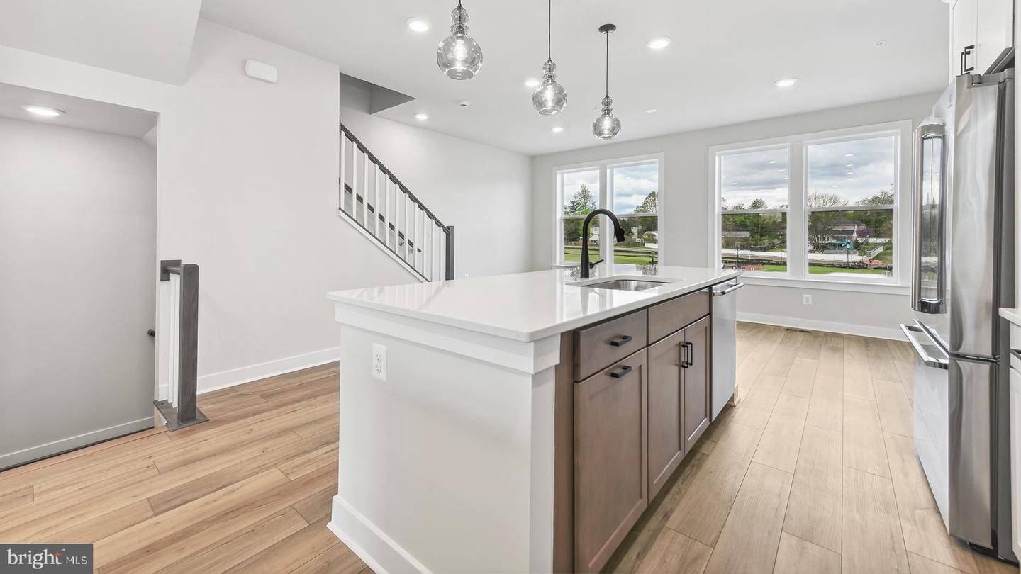 HOMESITE 18 RED OAK ST, FAIRFAX, Virginia 22030, 4 Bedrooms Bedrooms, ,3 BathroomsBathrooms,Residential,For sale,HOMESITE 18 RED OAK ST,VAFC2006344 MLS # VAFC2006344