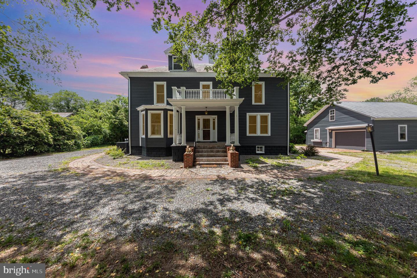 2806 NORTHUMBERLAND HWY, LOTTSBURG, Virginia 22511, 5 Bedrooms Bedrooms, 9 Rooms Rooms,2 BathroomsBathrooms,Residential,For sale,2806 NORTHUMBERLAND HWY,VANV2001606 MLS # VANV2001606