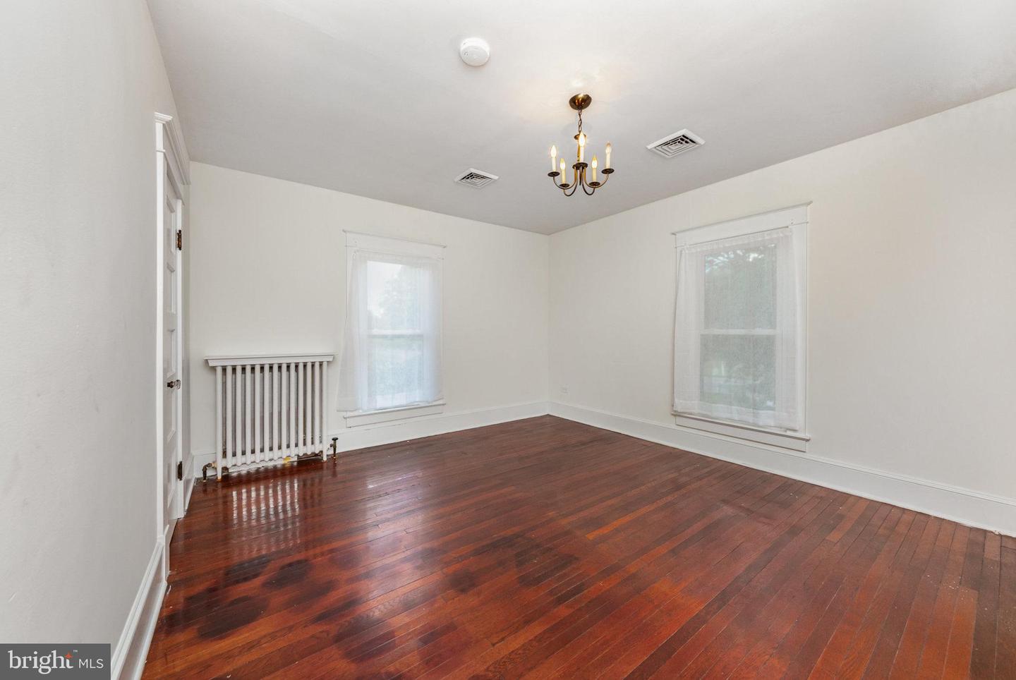 2806 NORTHUMBERLAND HWY, LOTTSBURG, Virginia 22511, 5 Bedrooms Bedrooms, 9 Rooms Rooms,2 BathroomsBathrooms,Residential,For sale,2806 NORTHUMBERLAND HWY,VANV2001606 MLS # VANV2001606