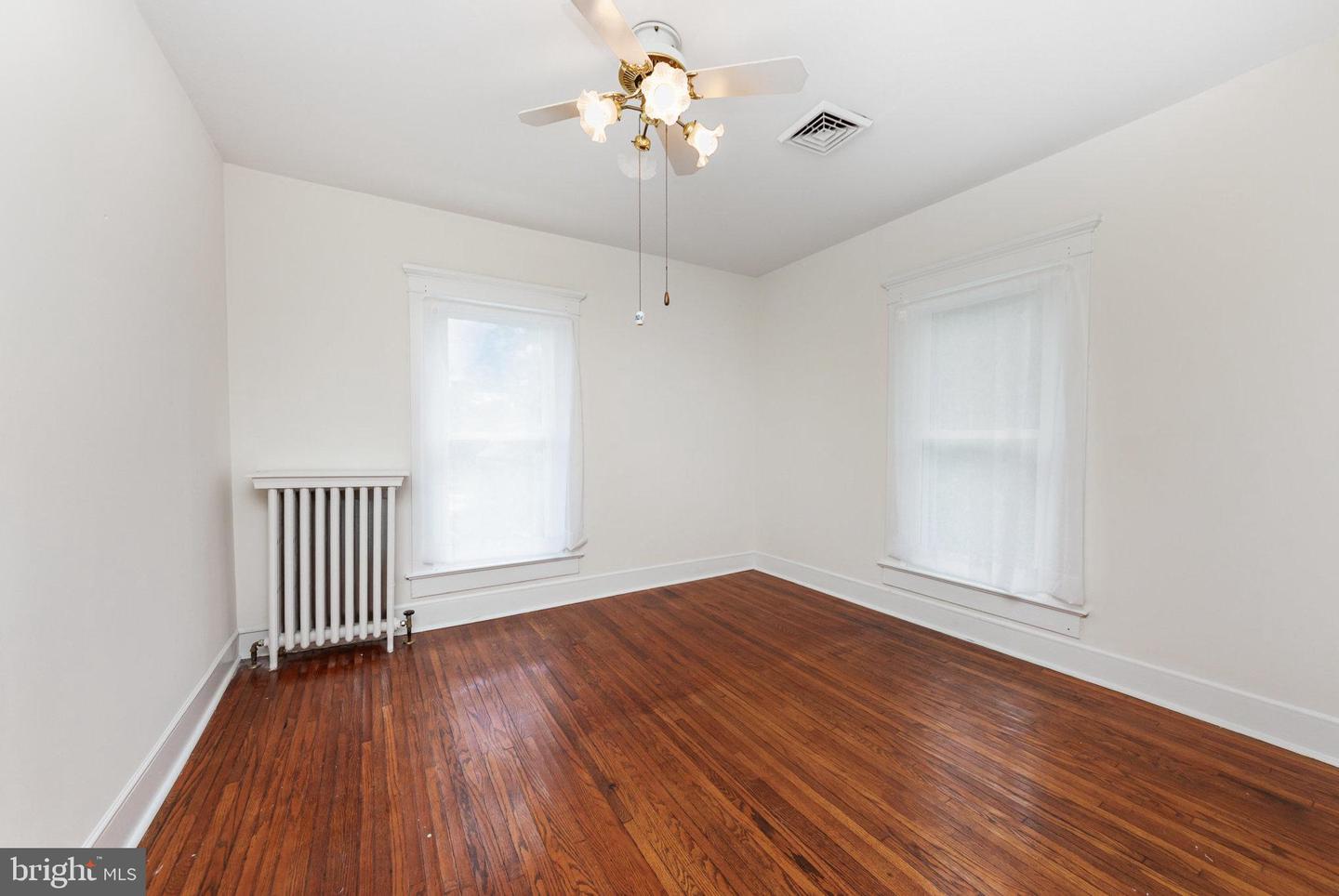 2806 NORTHUMBERLAND HWY, LOTTSBURG, Virginia 22511, 5 Bedrooms Bedrooms, 9 Rooms Rooms,2 BathroomsBathrooms,Residential,For sale,2806 NORTHUMBERLAND HWY,VANV2001606 MLS # VANV2001606
