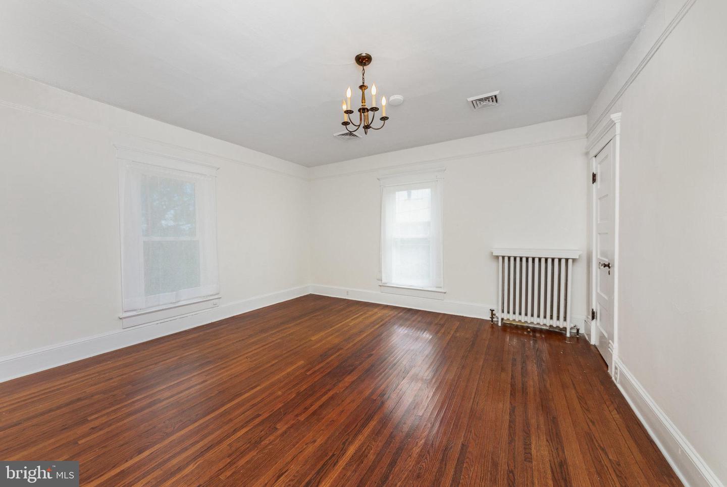 2806 NORTHUMBERLAND HWY, LOTTSBURG, Virginia 22511, 5 Bedrooms Bedrooms, 9 Rooms Rooms,2 BathroomsBathrooms,Residential,For sale,2806 NORTHUMBERLAND HWY,VANV2001606 MLS # VANV2001606