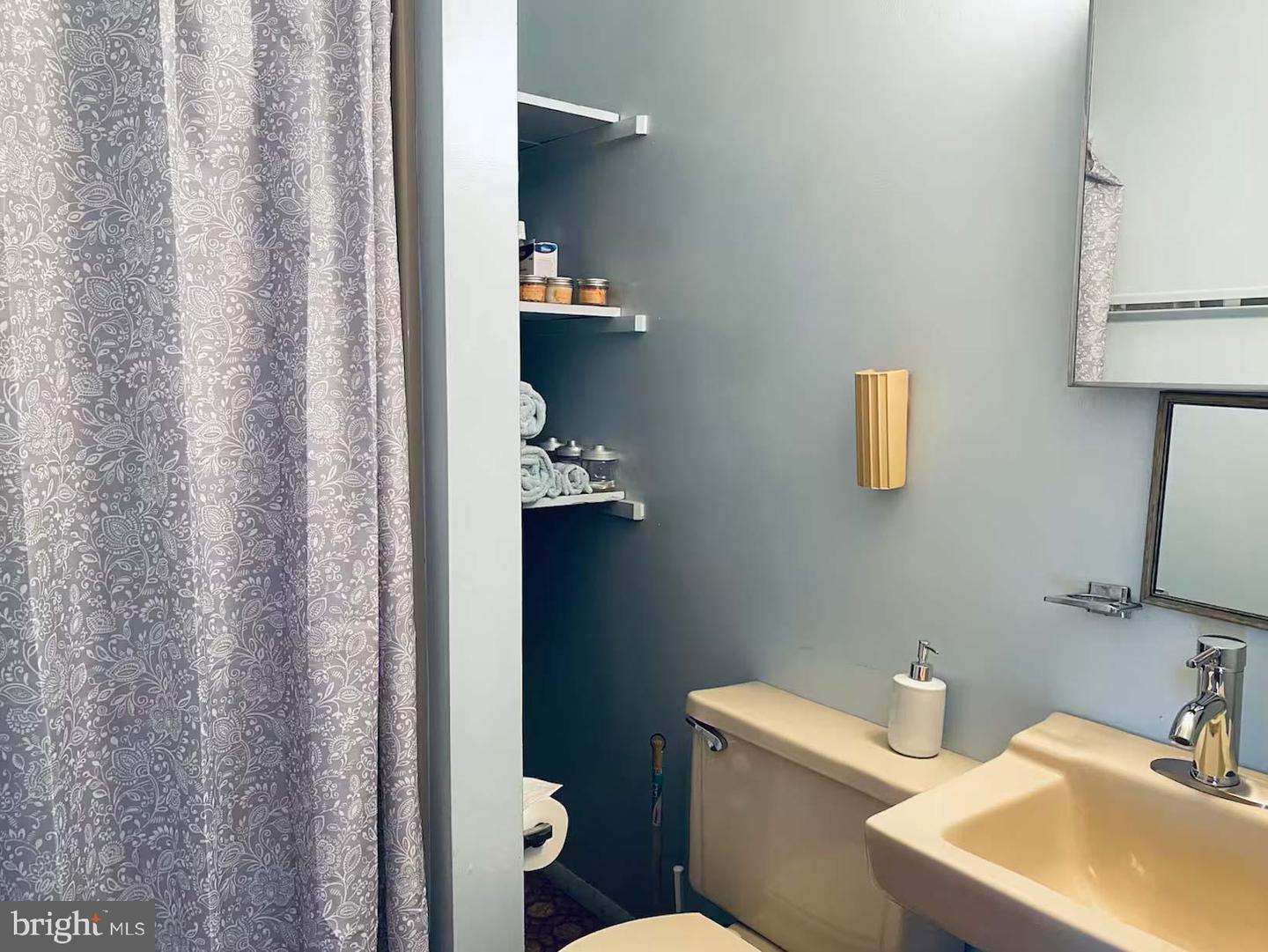 2181 SUPINLICK RIDGE, BROADWAY, Virginia 22815, 3 Bedrooms Bedrooms, ,2 BathroomsBathrooms,Residential,For sale,2181 SUPINLICK RIDGE,VASH2011504 MLS # VASH2011504