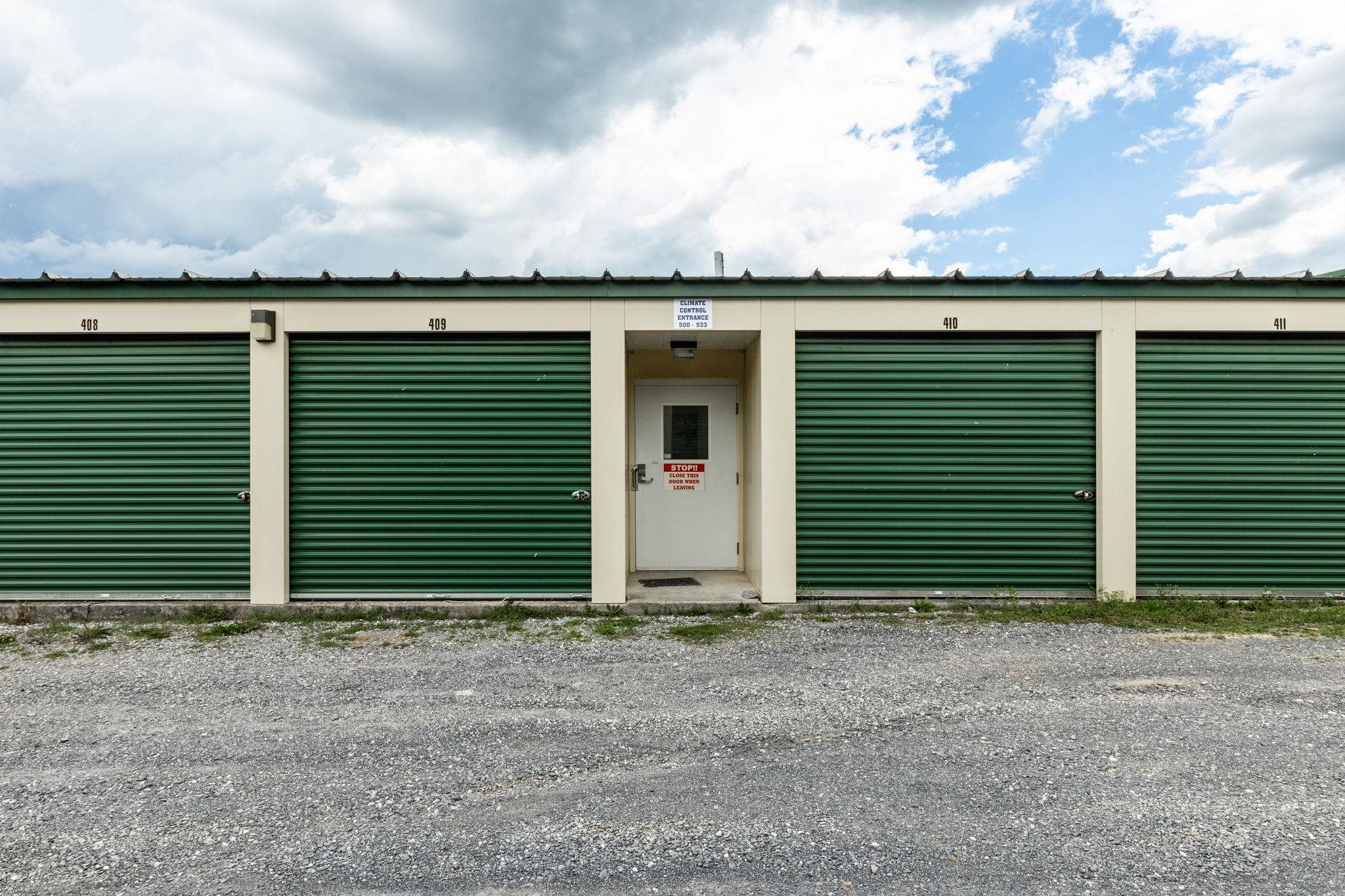 1614 NORTH VALLEY PIKE, HARRISONBURG, Virginia 22802, ,Commercial,1614 NORTH VALLEY PIKE,664718 MLS # 664718