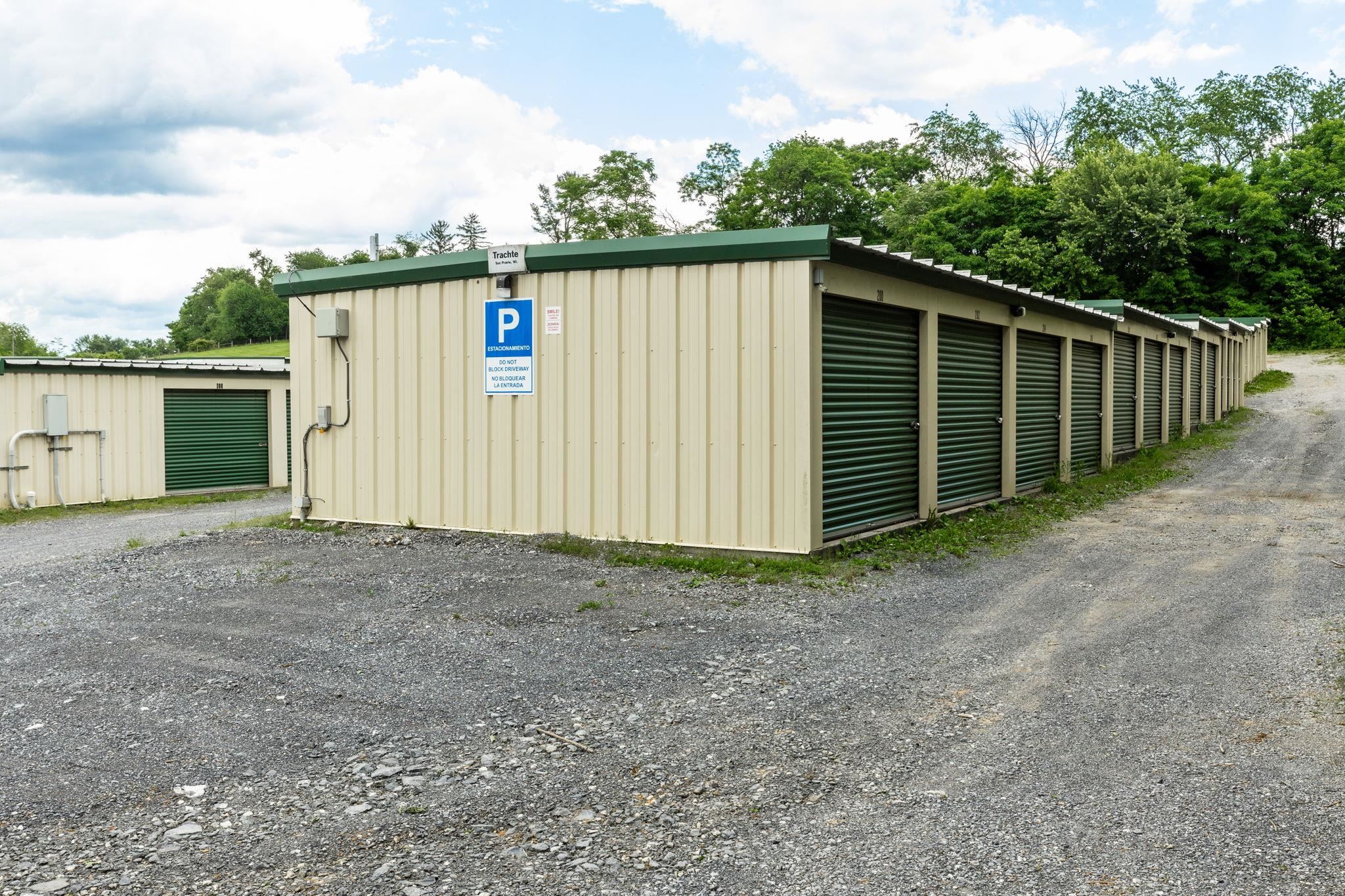1614 NORTH VALLEY PIKE, HARRISONBURG, Virginia 22802, ,Commercial,1614 NORTH VALLEY PIKE,664718 MLS # 664718