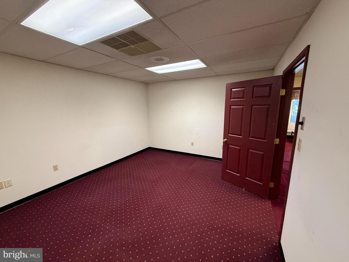 403 CHATHAM SQUARE OFFICE PARK, FREDERICKSBURG, Virginia 22405, ,Land,For sale,403 CHATHAM SQUARE OFFICE PARK,VAST2039050 MLS # VAST2039050