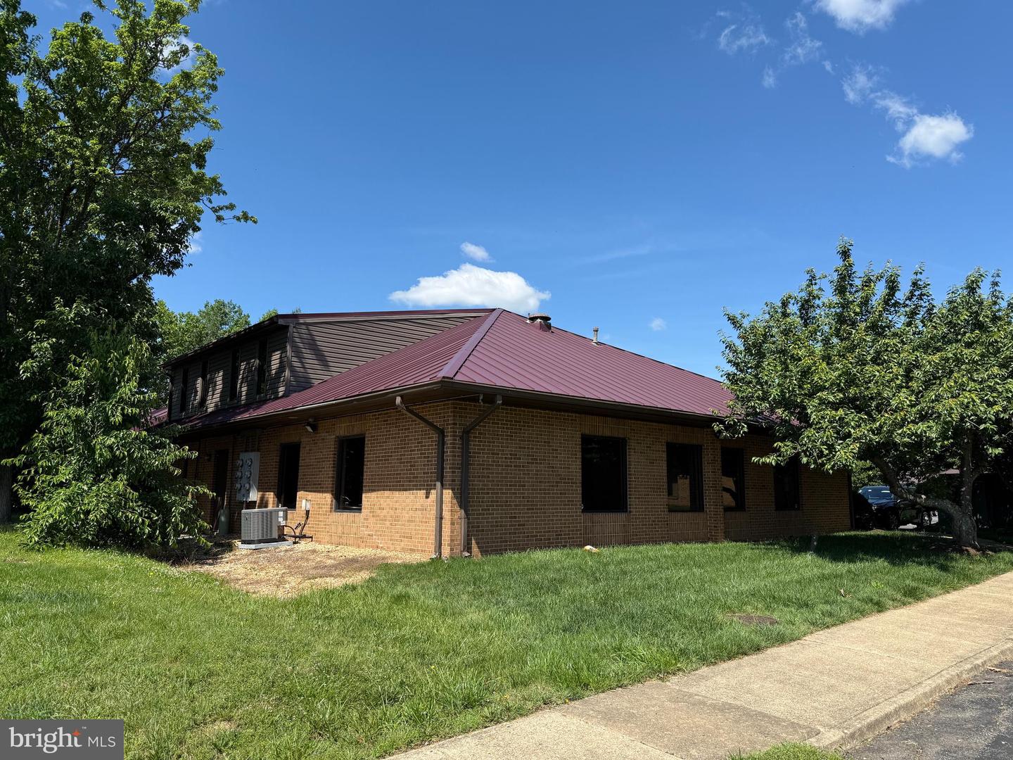 403 CHATHAM SQUARE OFFICE PARK, FREDERICKSBURG, Virginia 22405, ,Land,For sale,403 CHATHAM SQUARE OFFICE PARK,VAST2039050 MLS # VAST2039050