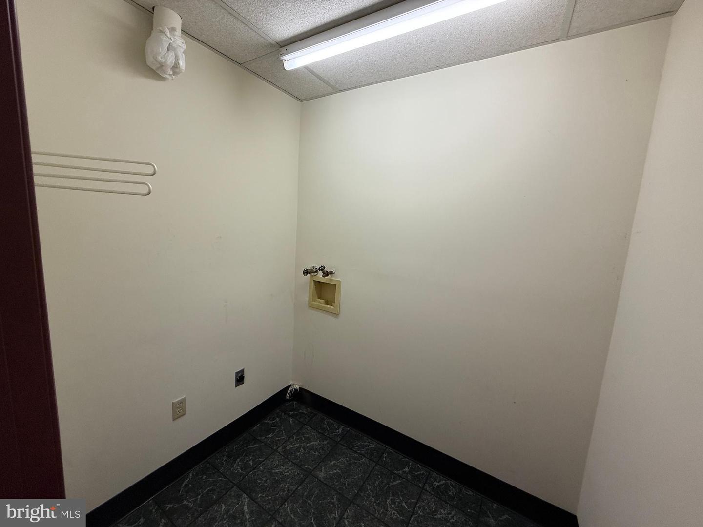 403 CHATHAM SQUARE OFFICE PARK, FREDERICKSBURG, Virginia 22405, ,Land,For sale,403 CHATHAM SQUARE OFFICE PARK,VAST2039050 MLS # VAST2039050