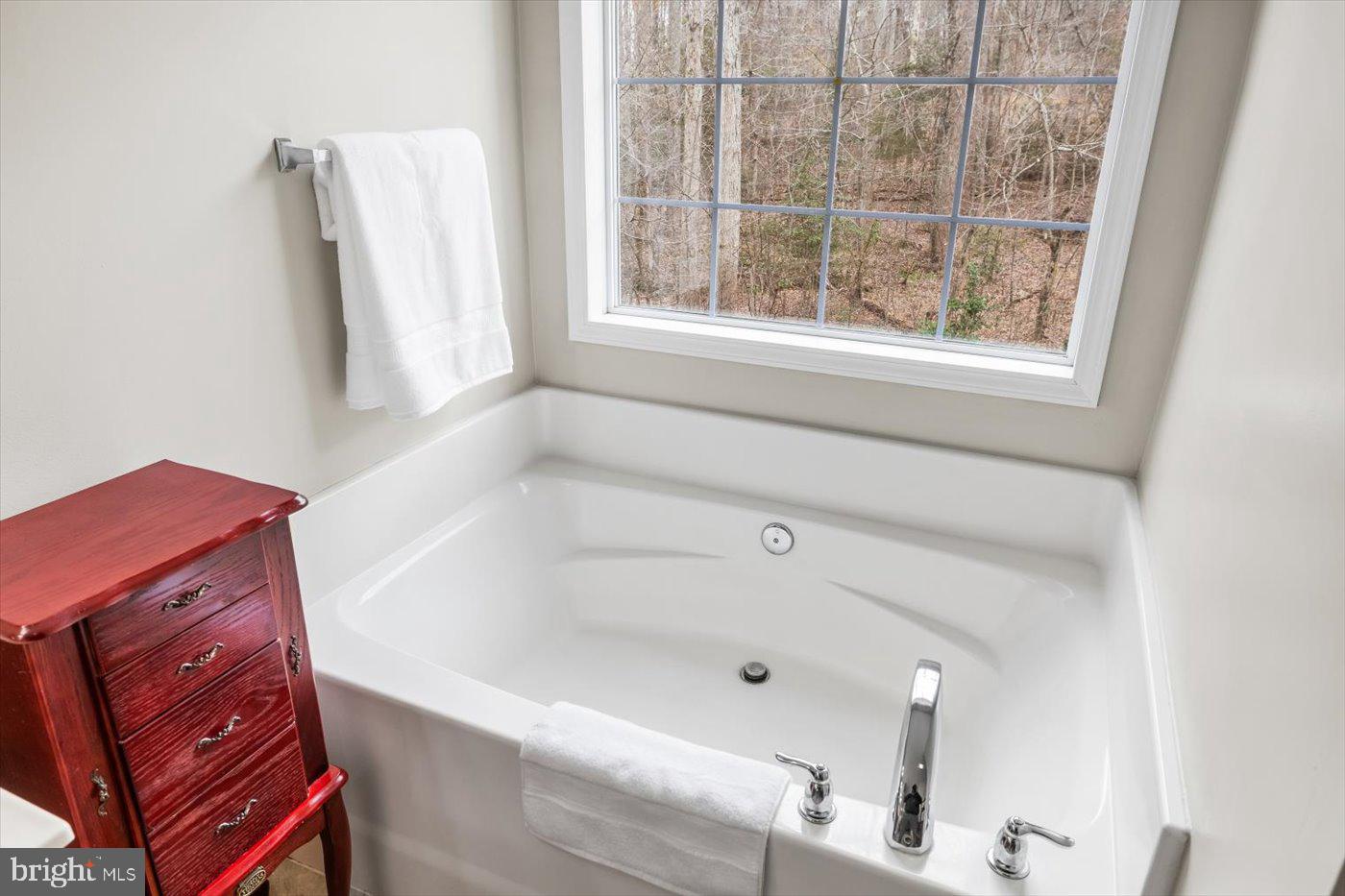 6330 KLEINEIDAM WAY, SPOTSYLVANIA, Virginia 22551, 4 Bedrooms Bedrooms, ,2 BathroomsBathrooms,Residential,For sale,6330 KLEINEIDAM WAY,VASP2027872 MLS # VASP2027872