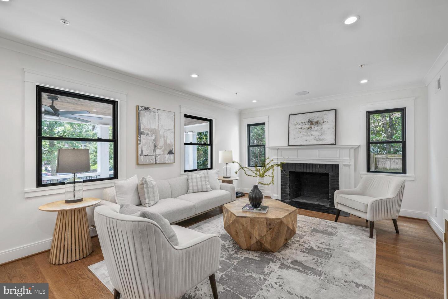 6019 UTAH AVE NW, WASHINGTON, District Of Columbia 20015, 6 Bedrooms Bedrooms, ,5 BathroomsBathrooms,Residential,For sale,6019 UTAH AVE NW,DCDC2163372 MLS # DCDC2163372
