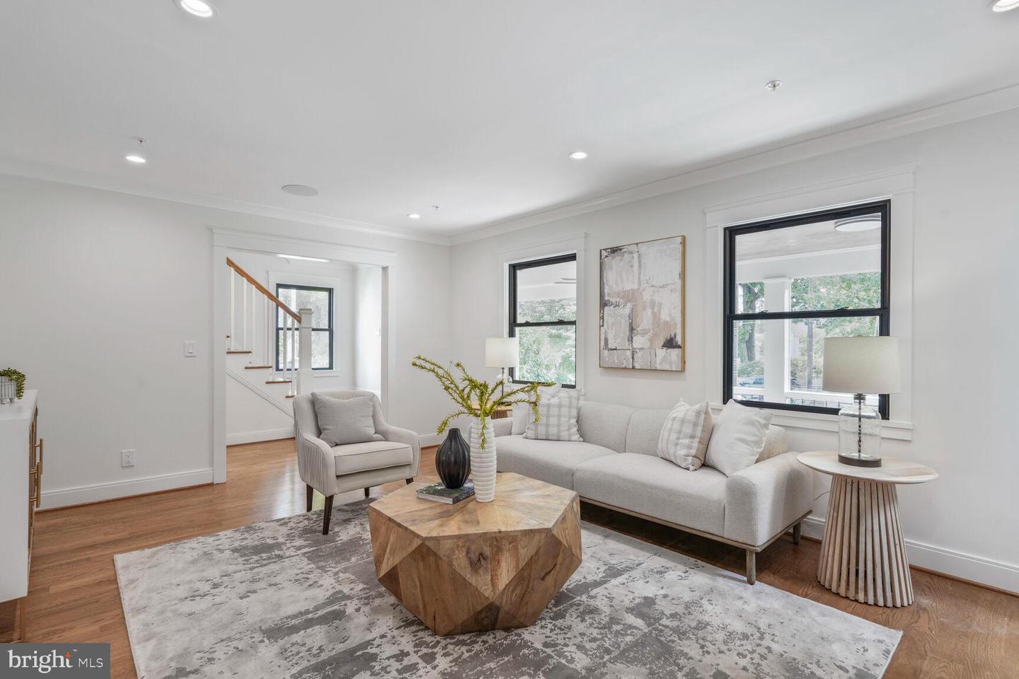 6019 UTAH AVE NW, WASHINGTON, District Of Columbia 20015, 6 Bedrooms Bedrooms, ,5 BathroomsBathrooms,Residential,For sale,6019 UTAH AVE NW,DCDC2163372 MLS # DCDC2163372