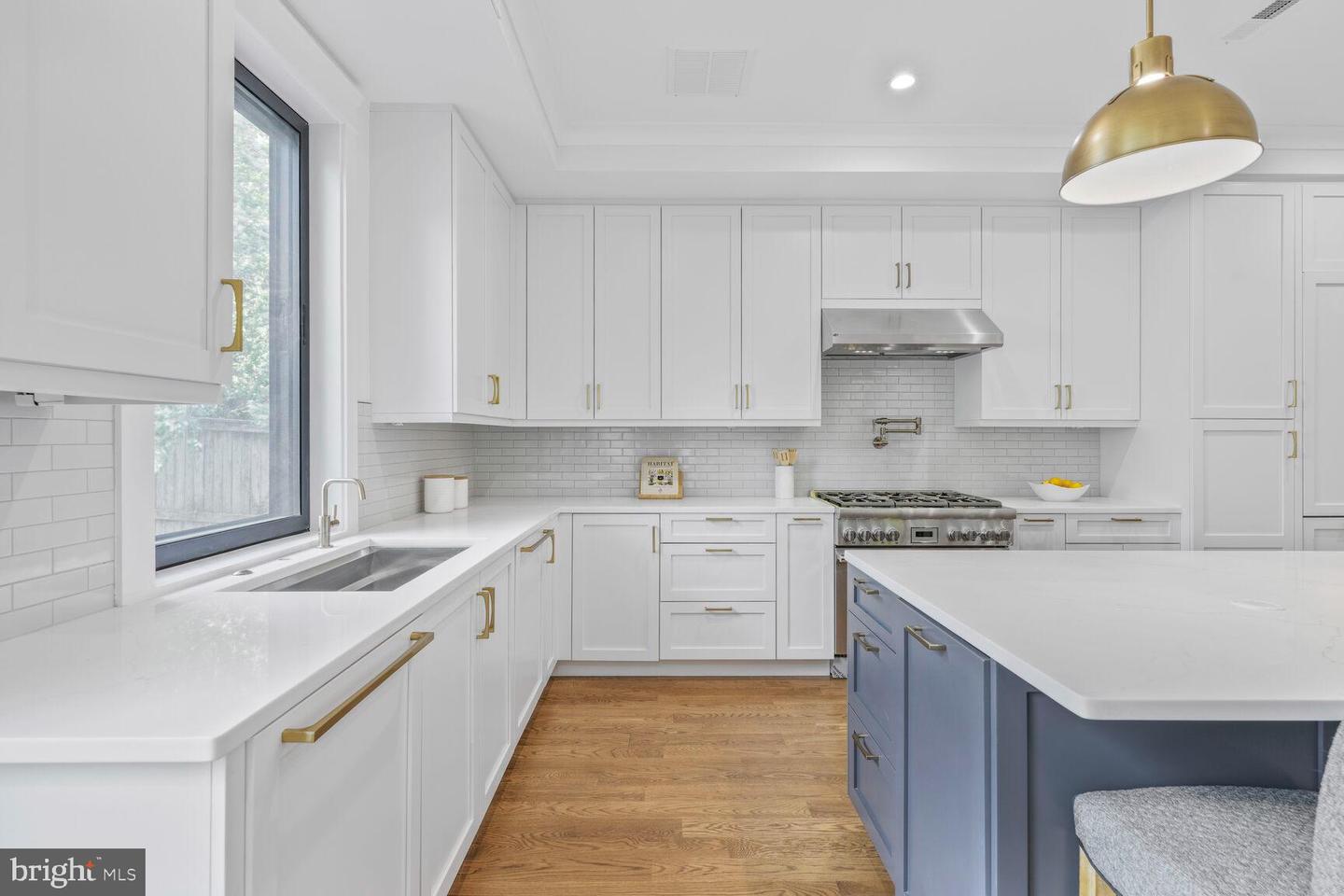 6019 UTAH AVE NW, WASHINGTON, District Of Columbia 20015, 6 Bedrooms Bedrooms, ,5 BathroomsBathrooms,Residential,For sale,6019 UTAH AVE NW,DCDC2163372 MLS # DCDC2163372