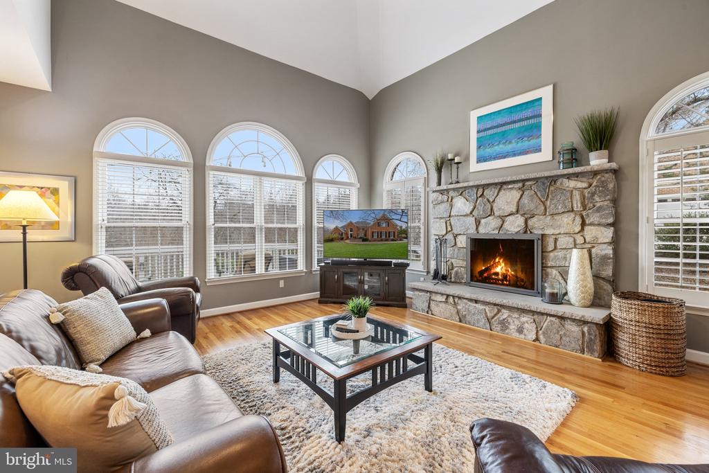 7887 WELLINGTON DR, WARRENTON, Virginia 20186, 6 Bedrooms Bedrooms, ,5 BathroomsBathrooms,Residential,7887 WELLINGTON DR,VAFQ2016562 MLS # VAFQ2016562