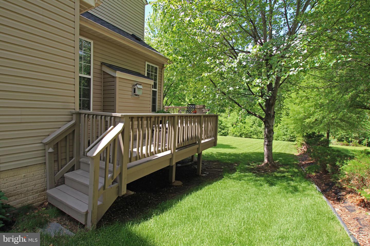 15516 WIGEON WAY, WOODBRIDGE, Virginia 22191, 3 Bedrooms Bedrooms, 11 Rooms Rooms,2 BathroomsBathrooms,Residential,For sale,15516 WIGEON WAY,VAPW2088076 MLS # VAPW2088076