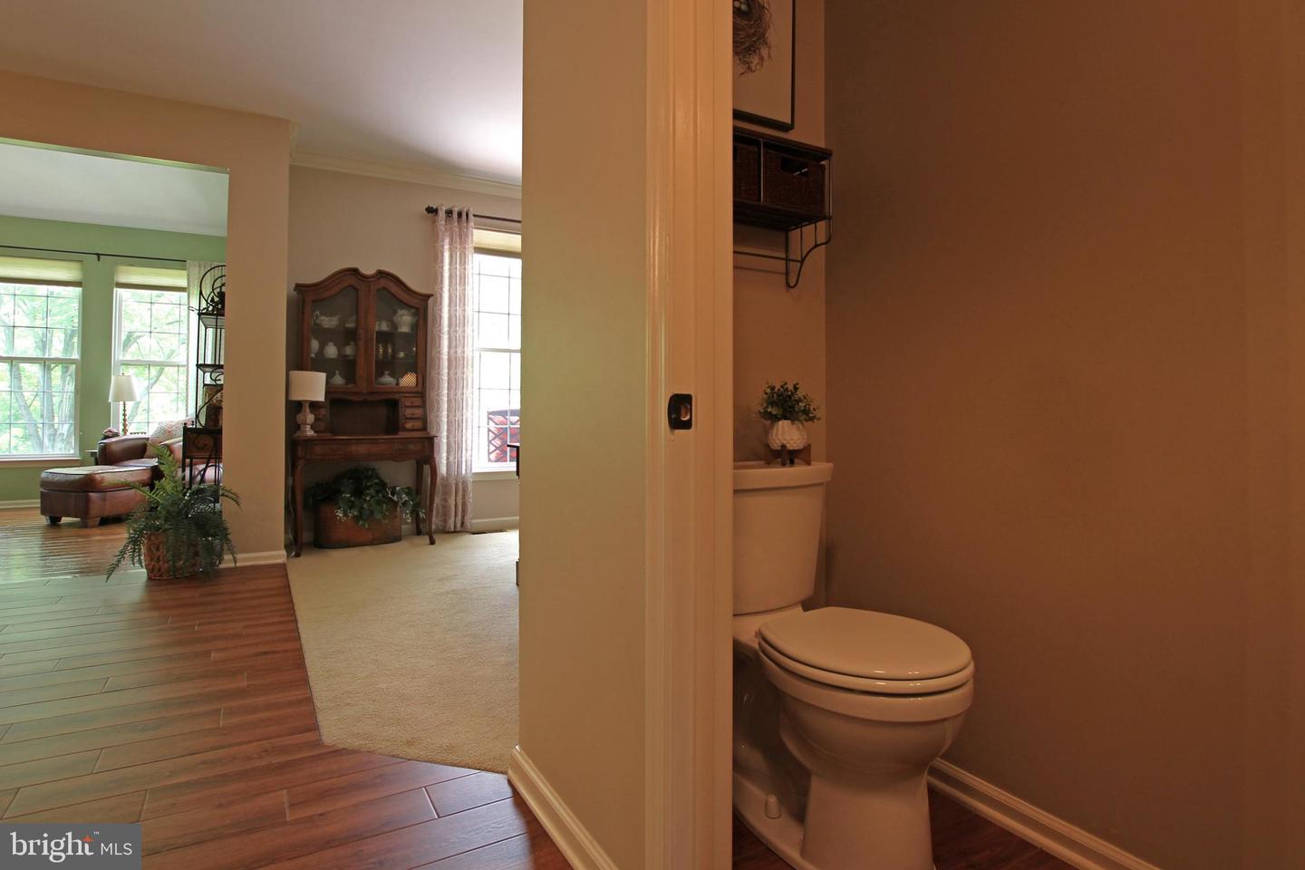 15516 WIGEON WAY, WOODBRIDGE, Virginia 22191, 3 Bedrooms Bedrooms, 11 Rooms Rooms,2 BathroomsBathrooms,Residential,For sale,15516 WIGEON WAY,VAPW2088076 MLS # VAPW2088076