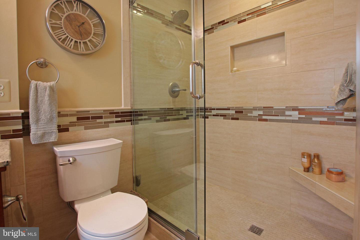 15516 WIGEON WAY, WOODBRIDGE, Virginia 22191, 3 Bedrooms Bedrooms, 11 Rooms Rooms,2 BathroomsBathrooms,Residential,For sale,15516 WIGEON WAY,VAPW2088076 MLS # VAPW2088076