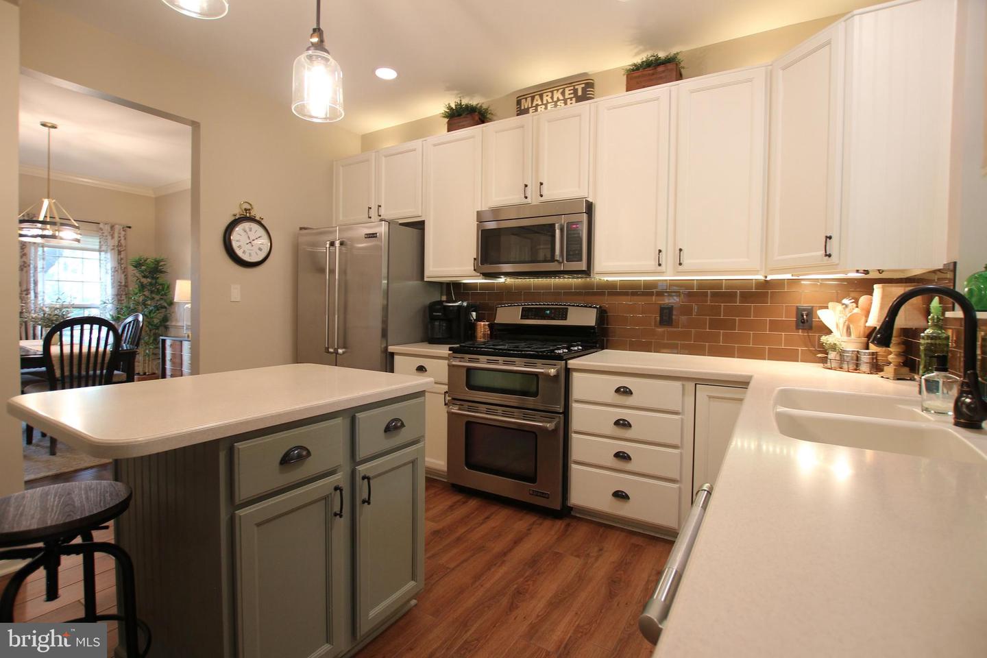 15516 WIGEON WAY, WOODBRIDGE, Virginia 22191, 3 Bedrooms Bedrooms, 11 Rooms Rooms,2 BathroomsBathrooms,Residential,For sale,15516 WIGEON WAY,VAPW2088076 MLS # VAPW2088076