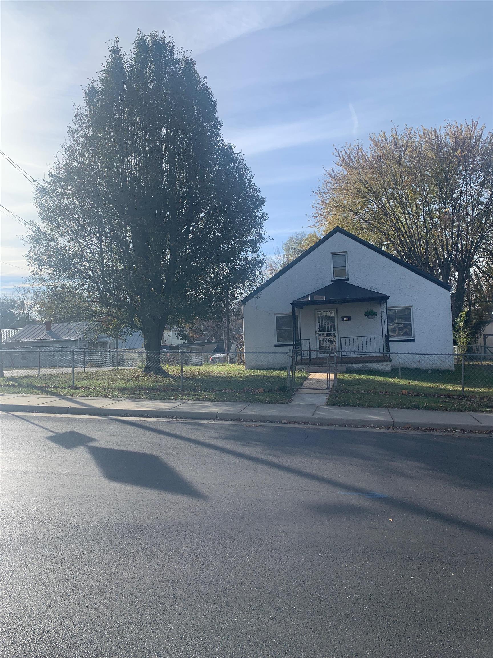 471 E GAY ST, HARRISONBURG, Virginia 22802, 2 Bedrooms Bedrooms, ,1 BathroomBathrooms,Residential,471 EAST GAY STREET,471 E GAY ST,658803 MLS # 658803