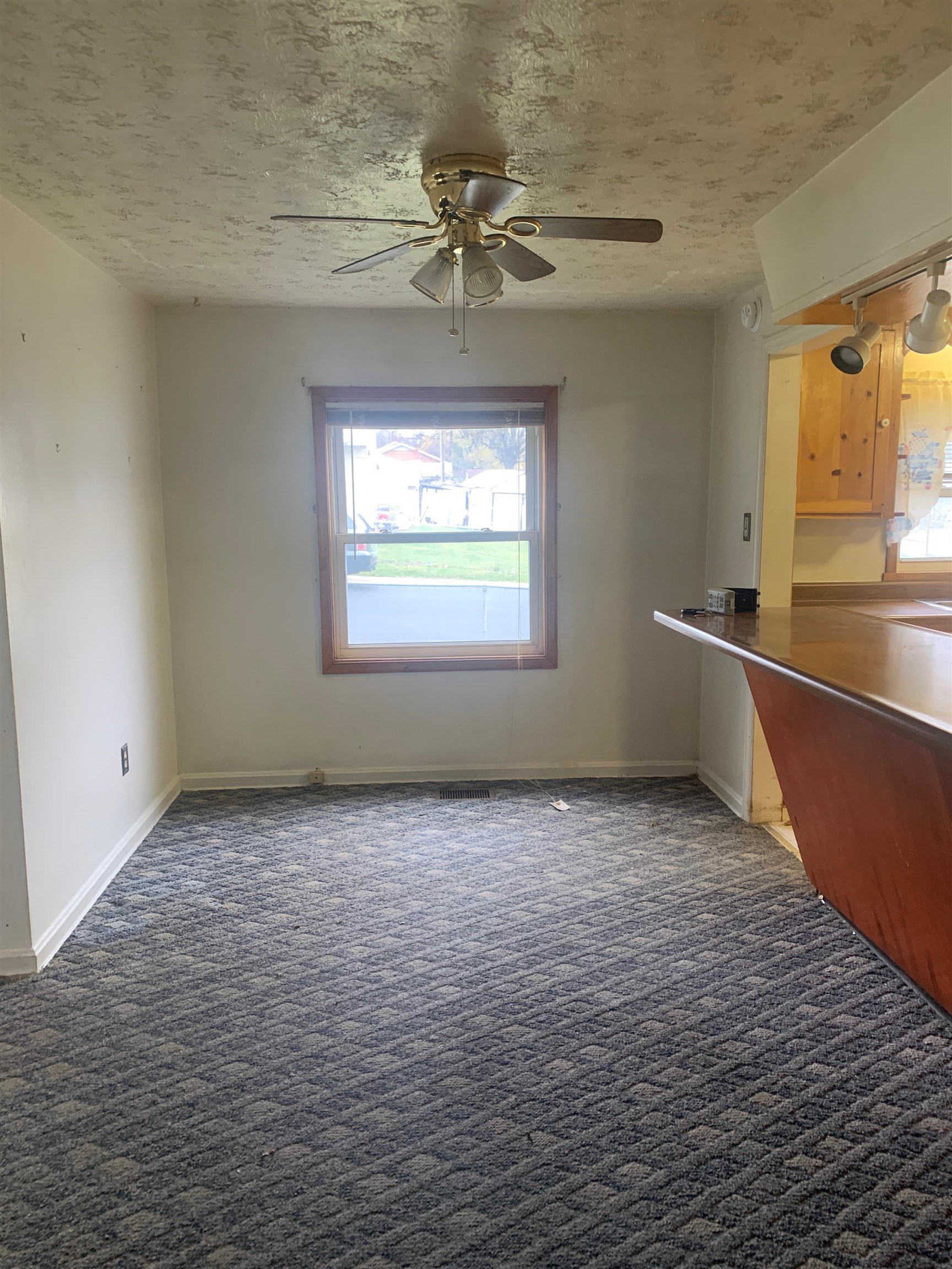 471 E GAY ST, HARRISONBURG, Virginia 22802, 2 Bedrooms Bedrooms, ,1 BathroomBathrooms,Residential,471 EAST GAY STREET,471 E GAY ST,658803 MLS # 658803