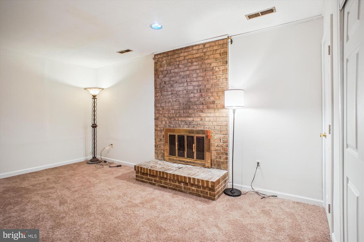 4536 GARBO CT, ANNANDALE, Virginia 22003, 4 Bedrooms Bedrooms, ,3 BathroomsBathrooms,Residential,For sale,4536 GARBO CT,VAFX2226842 MLS # VAFX2226842