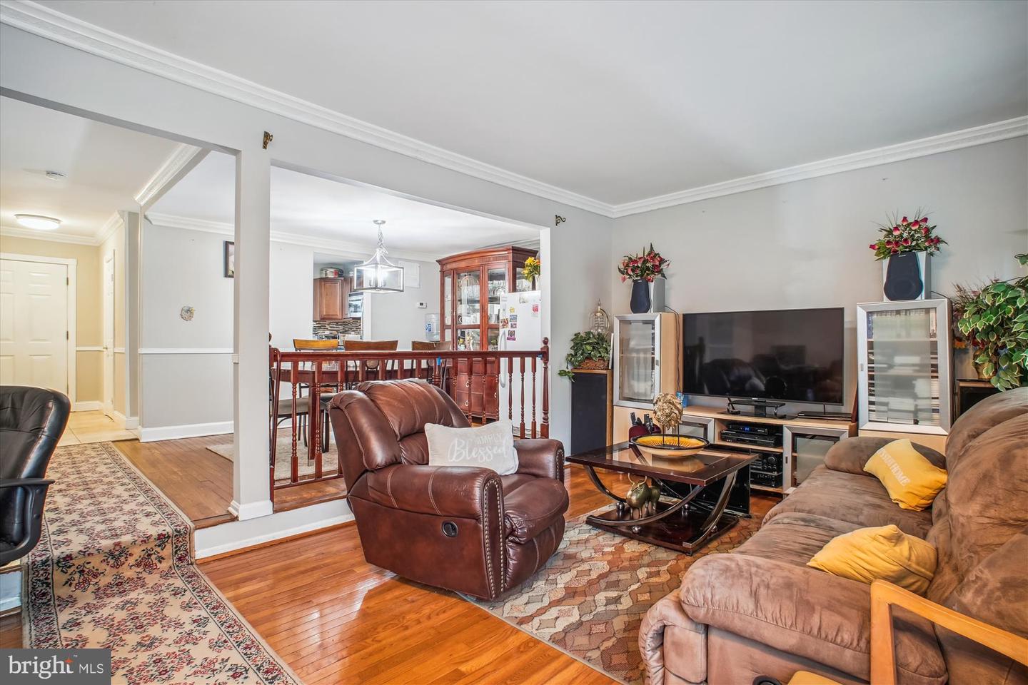 4536 GARBO CT, ANNANDALE, Virginia 22003, 4 Bedrooms Bedrooms, ,3 BathroomsBathrooms,Residential,For sale,4536 GARBO CT,VAFX2226842 MLS # VAFX2226842