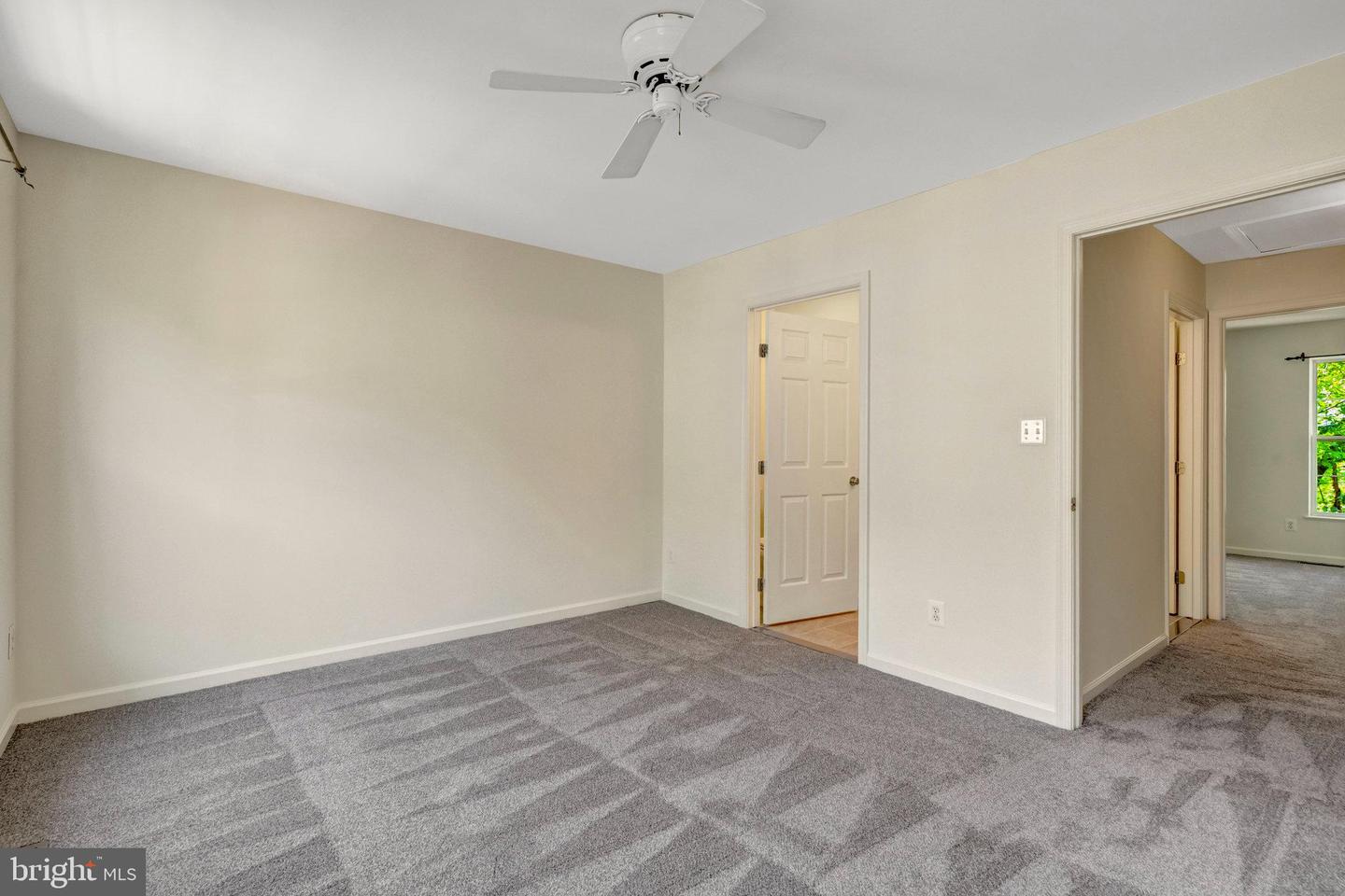 1857 TIGER LILY CIR, WOODBRIDGE, Virginia 22192, 2 Bedrooms Bedrooms, ,2 BathroomsBathrooms,Residential,For sale,1857 TIGER LILY CIR,VAPW2090152 MLS # VAPW2090152