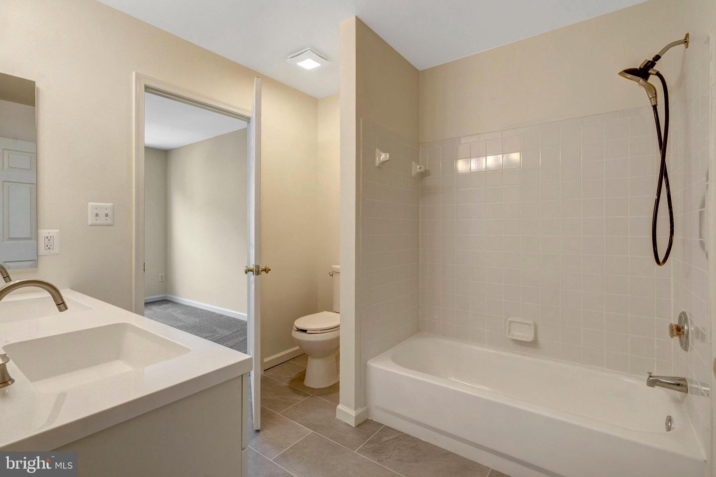 1857 TIGER LILY CIR, WOODBRIDGE, Virginia 22192, 2 Bedrooms Bedrooms, ,2 BathroomsBathrooms,Residential,For sale,1857 TIGER LILY CIR,VAPW2090152 MLS # VAPW2090152