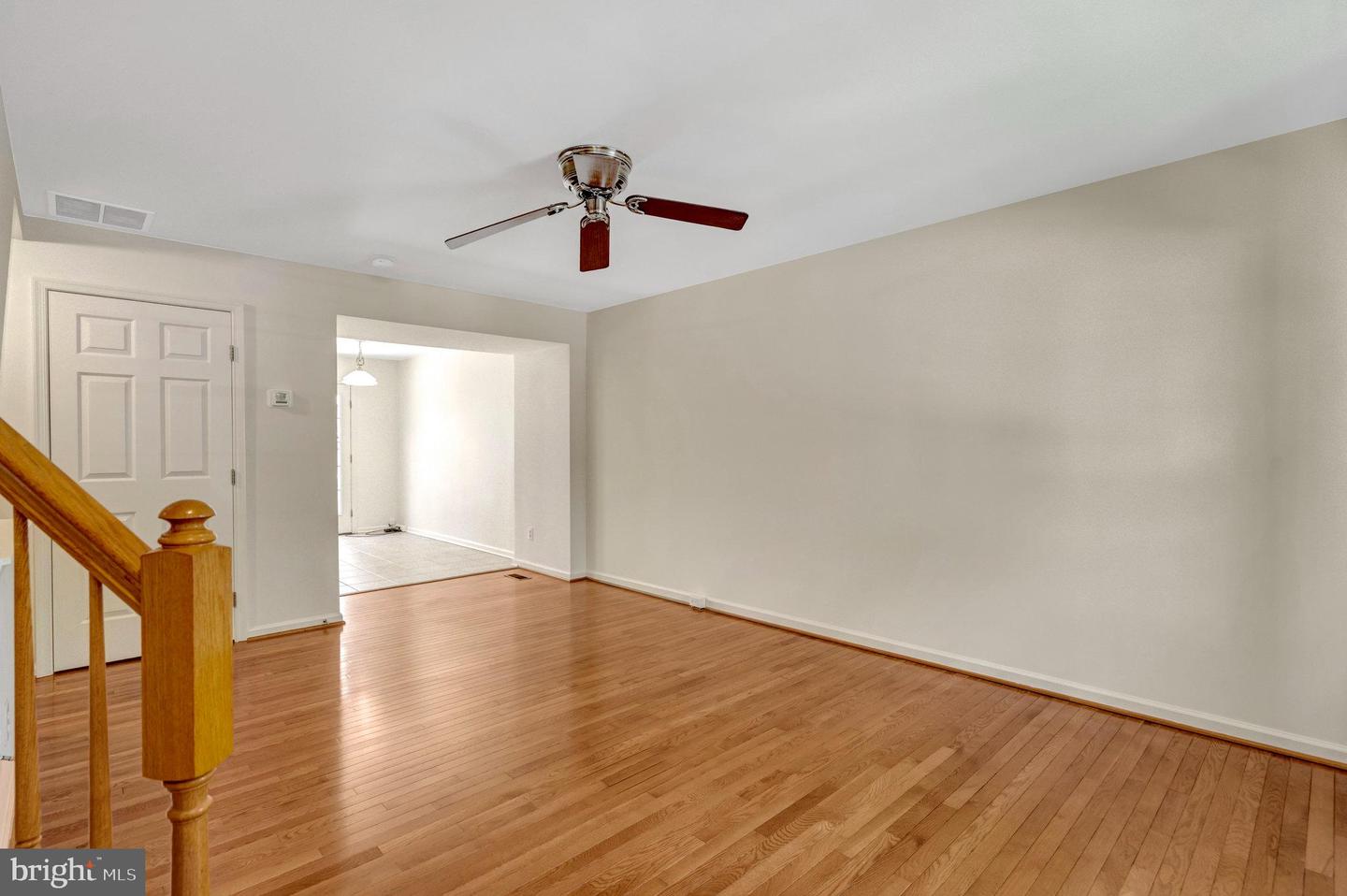 1857 TIGER LILY CIR, WOODBRIDGE, Virginia 22192, 2 Bedrooms Bedrooms, ,2 BathroomsBathrooms,Residential,For sale,1857 TIGER LILY CIR,VAPW2090152 MLS # VAPW2090152