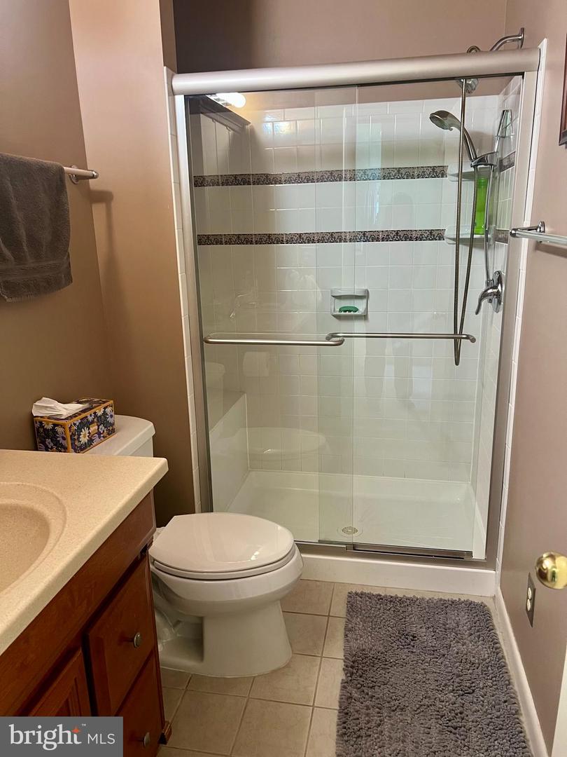 11291 SPYGLASS COVE LN, RESTON, Virginia 20191, 4 Bedrooms Bedrooms, 15 Rooms Rooms,3 BathroomsBathrooms,Residential,For sale,11291 SPYGLASS COVE LN,VAFX2231502 MLS # VAFX2231502