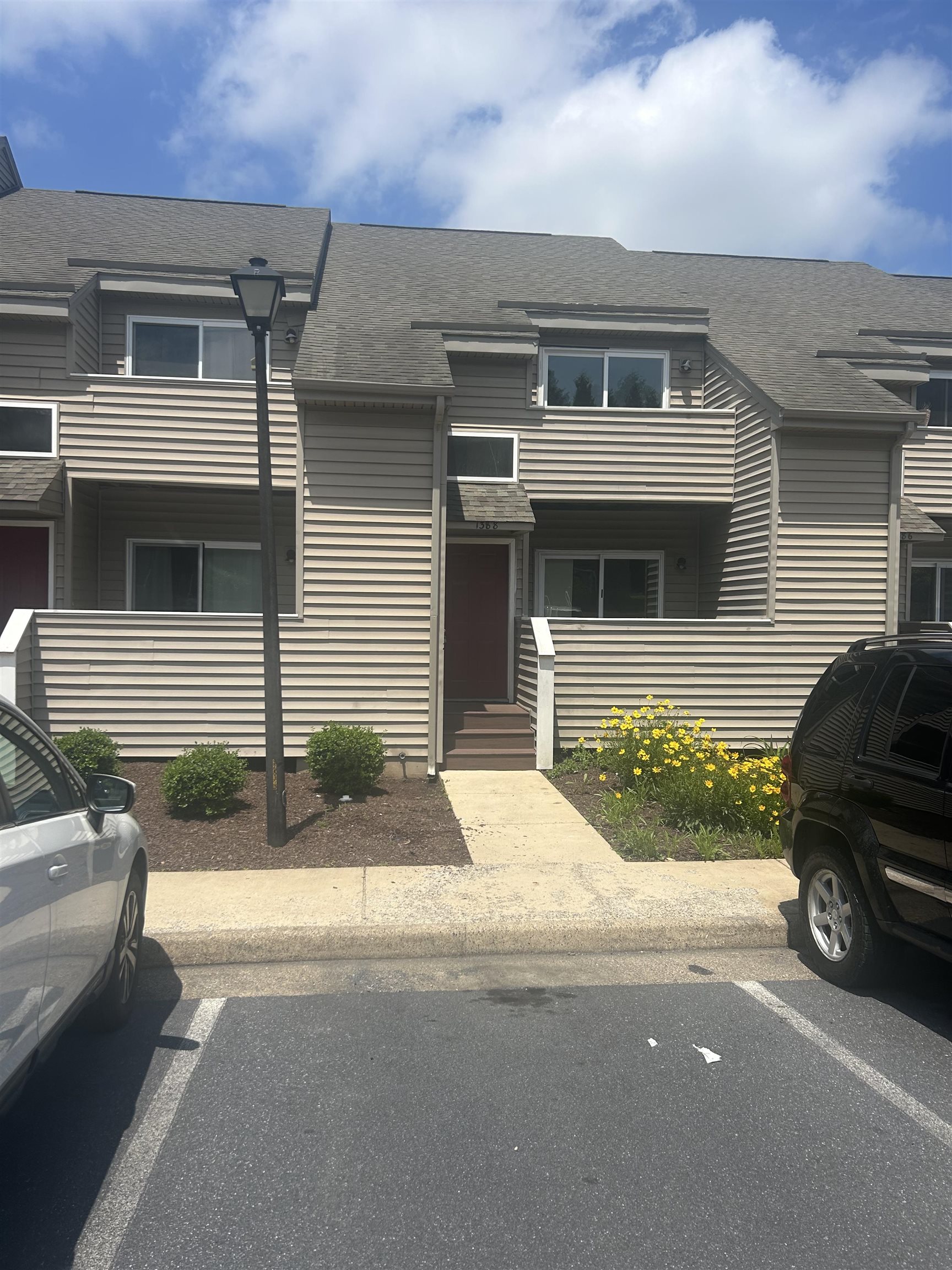 1388 BRADLEY DR, HARRISONBURG, Virginia 22801, 4 Bedrooms Bedrooms, ,2 BathroomsBathrooms,Residential,1388 BRADLEY DR,664713 MLS # 664713