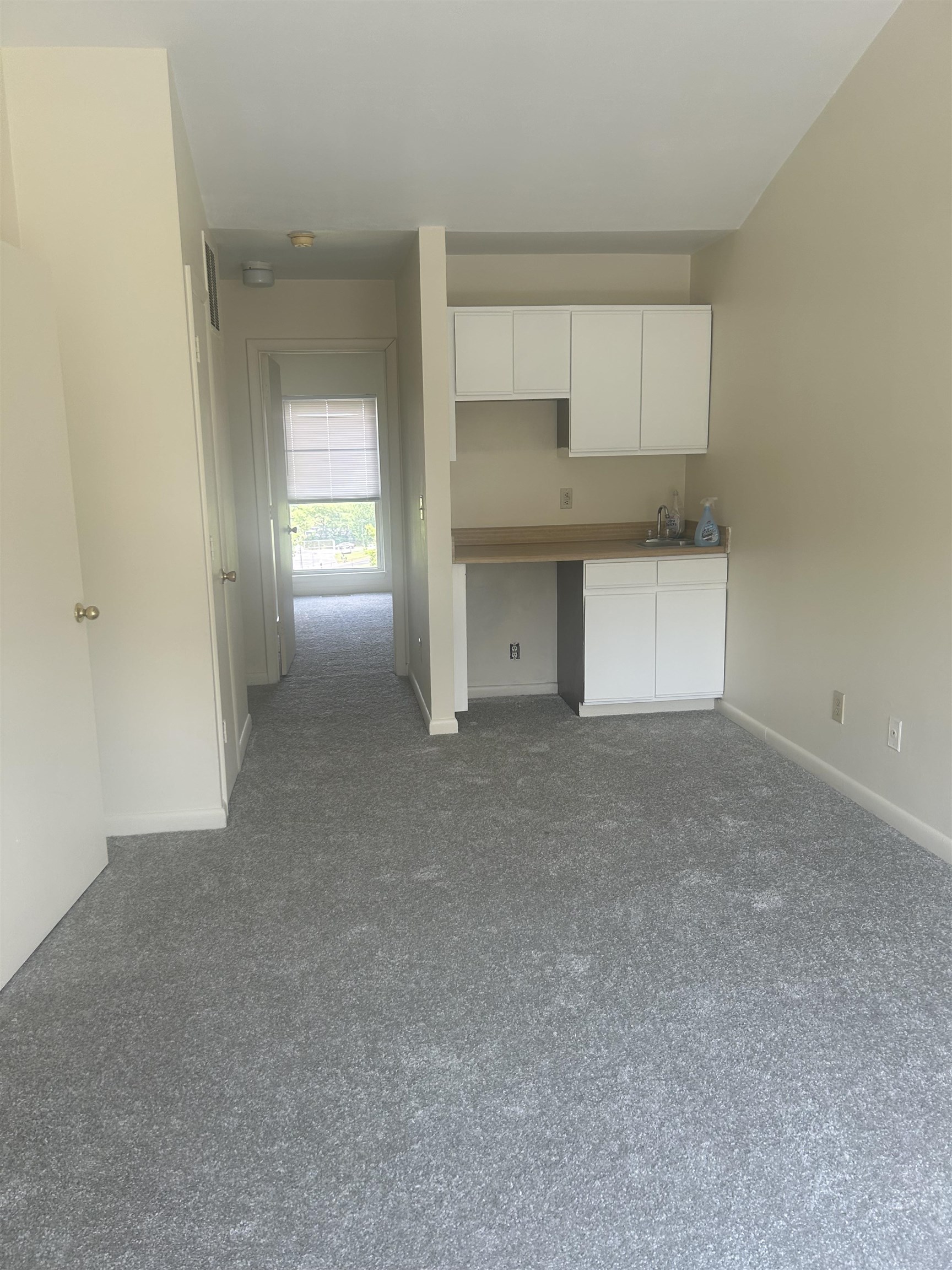1388 BRADLEY DR, HARRISONBURG, Virginia 22801, 4 Bedrooms Bedrooms, ,2 BathroomsBathrooms,Residential,1388 BRADLEY DR,664713 MLS # 664713