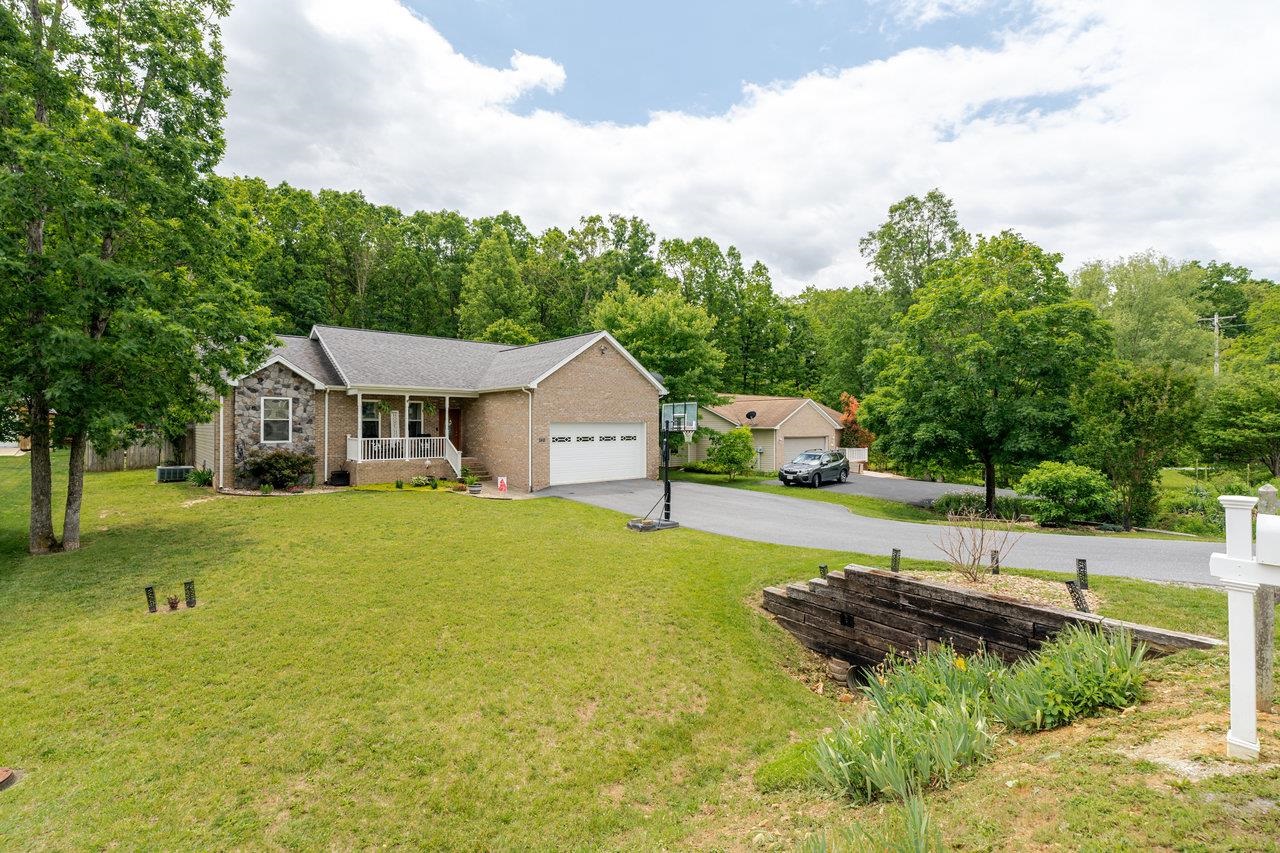 140 BACK RD, SHENANDOAH, Virginia 22849, 3 Bedrooms Bedrooms, ,2 BathroomsBathrooms,Residential,140 BACK RD,664716 MLS # 664716