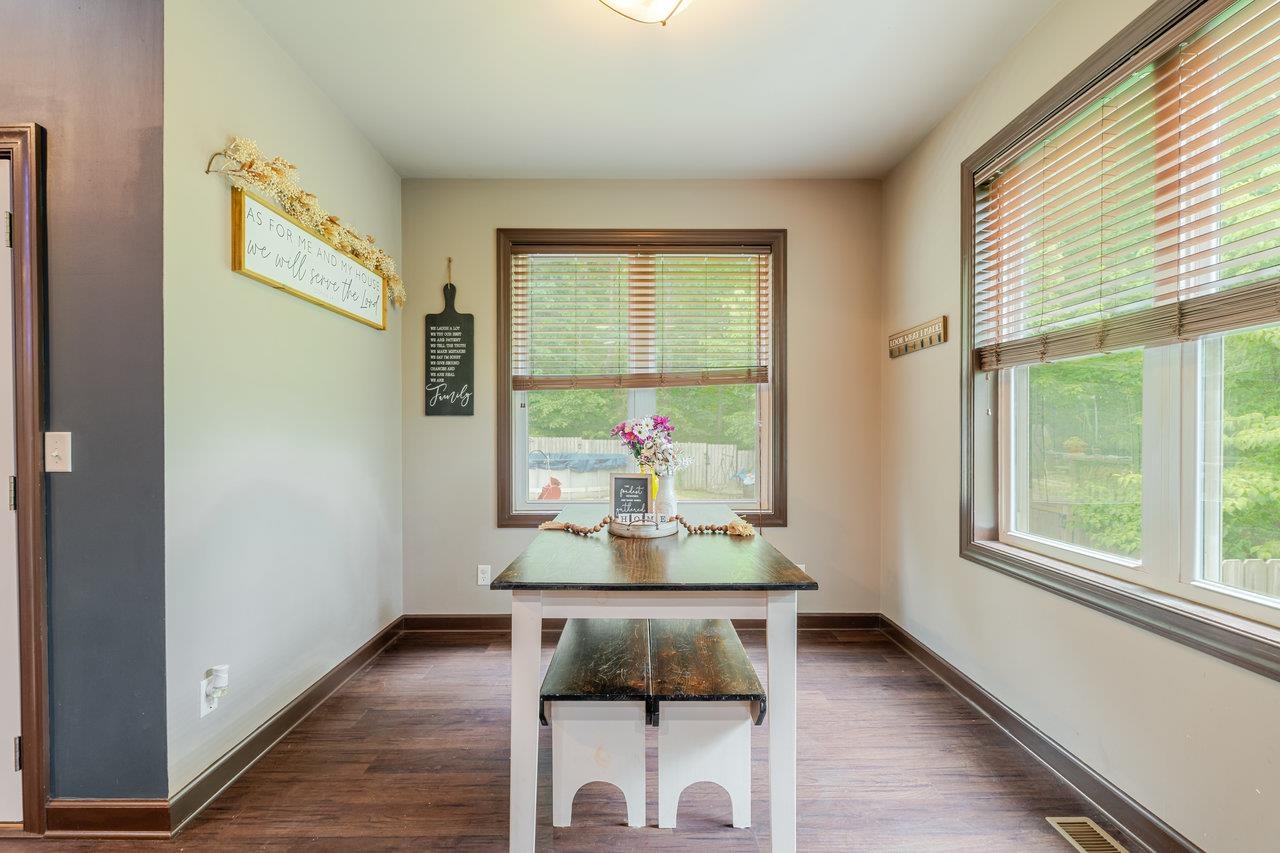 140 BACK RD, SHENANDOAH, Virginia 22849, 3 Bedrooms Bedrooms, ,2 BathroomsBathrooms,Residential,140 BACK RD,664716 MLS # 664716