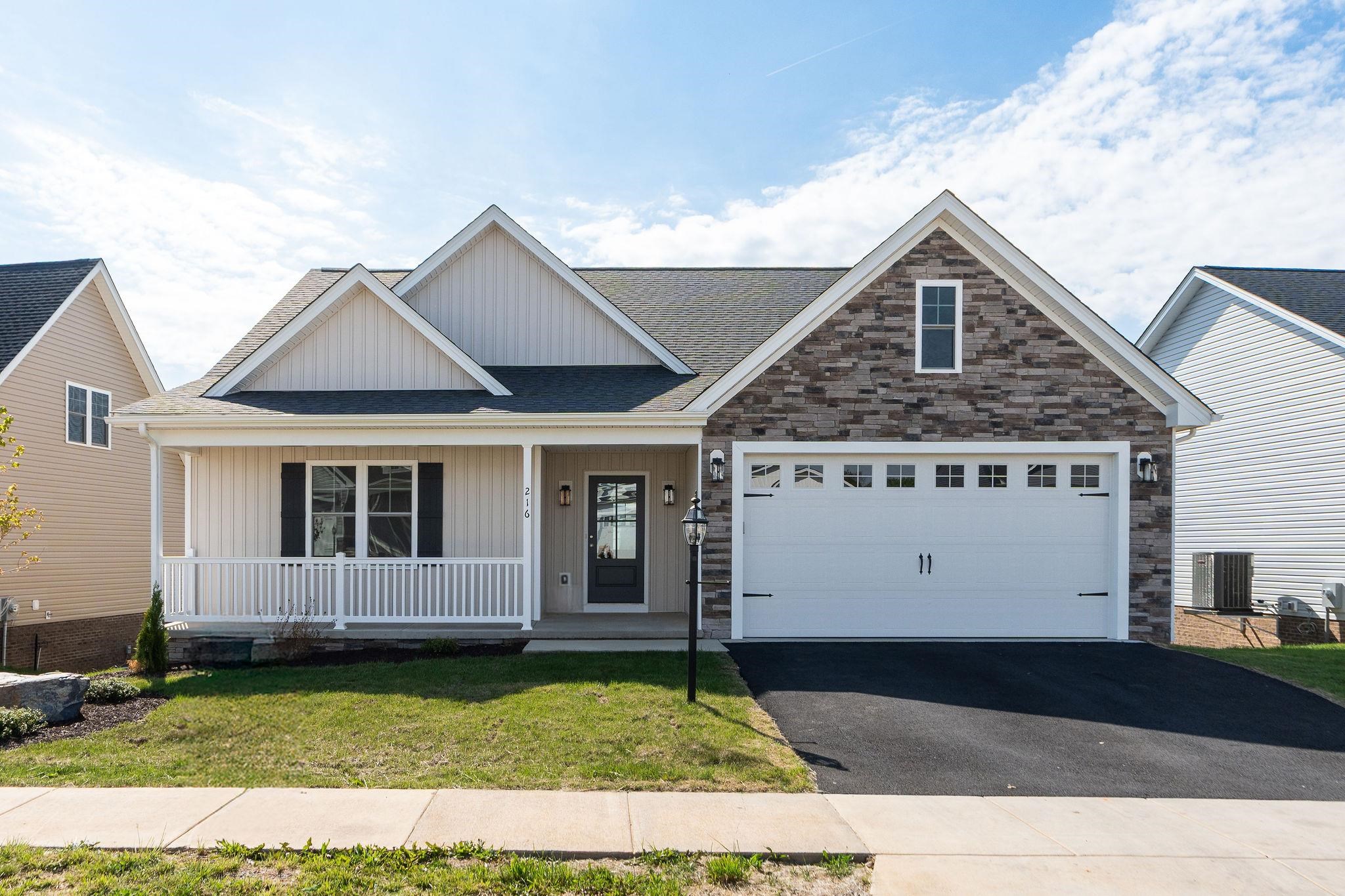 216 SPRING RUN LN, WAYNESBORO, Virginia 22980, 3 Bedrooms Bedrooms, ,2 BathroomsBathrooms,Residential,Villas at Ana Marie,216 SPRING RUN LN,664721 MLS # 664721