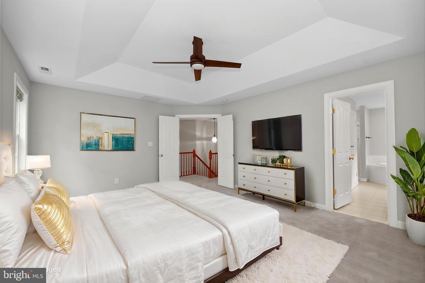 63 TOWN AND COUNTRY DR, FREDERICKSBURG, Virginia 22405, 4 Bedrooms Bedrooms, ,3 BathroomsBathrooms,Residential,For sale,63 TOWN AND COUNTRY DR,VAST2037610 MLS # VAST2037610
