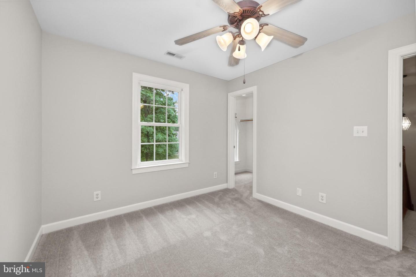 63 TOWN AND COUNTRY DR, FREDERICKSBURG, Virginia 22405, 4 Bedrooms Bedrooms, ,3 BathroomsBathrooms,Residential,For sale,63 TOWN AND COUNTRY DR,VAST2037610 MLS # VAST2037610